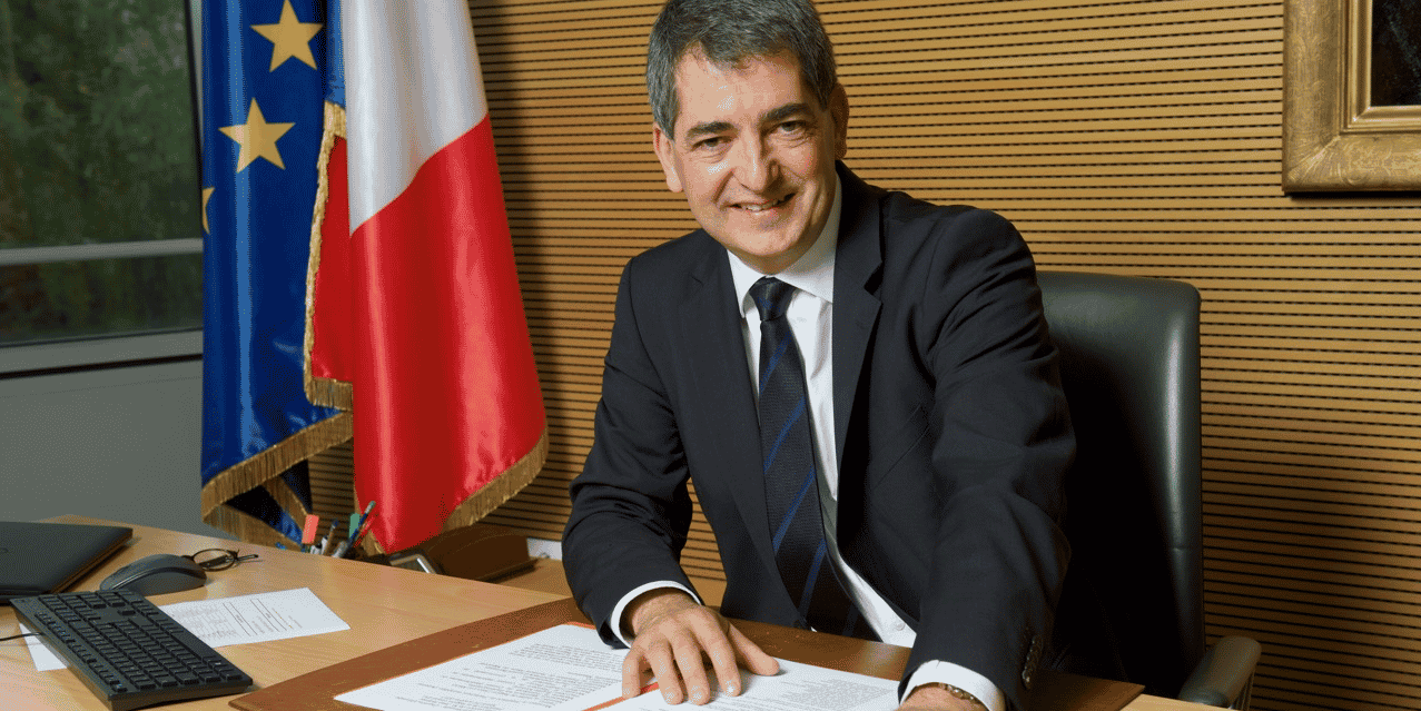 Selon Jean Rottner, "avec la concurrence, les coûts d'investissement seront mieux maîtrisés et les lignes entretenues régulièrement, ce qui n'est plus le cas aujourd'hui avec la SNCF".