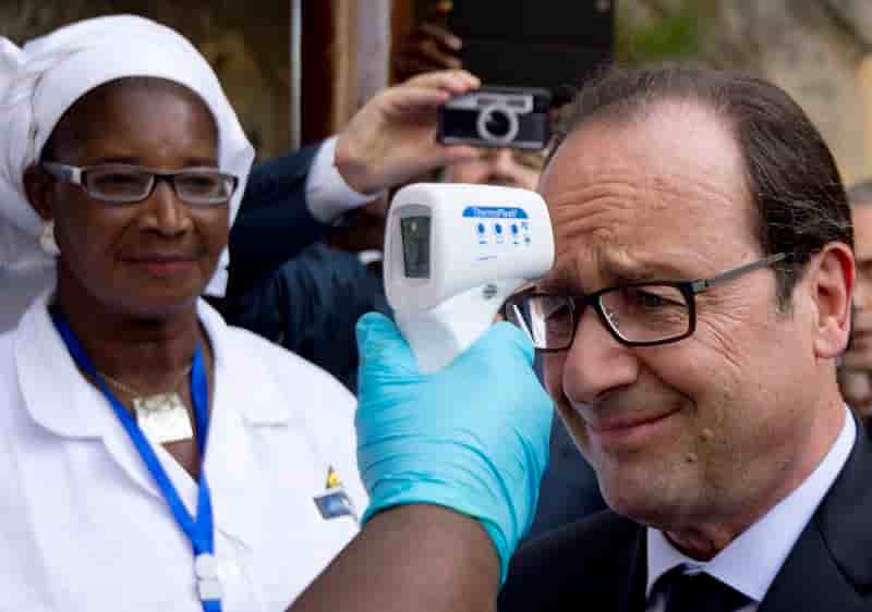 Hollande vient soutenir la Guinée dans sa lutte contre Ebola