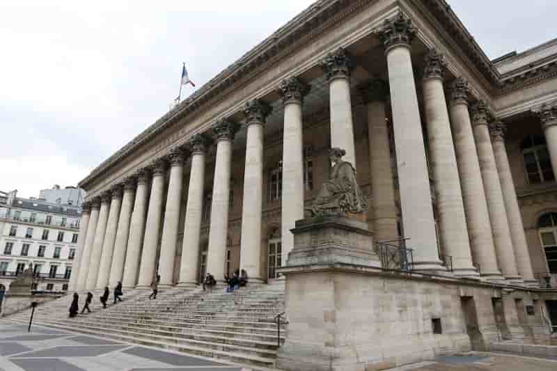 Les Bourses européennes ouvrent en ordre dispersé