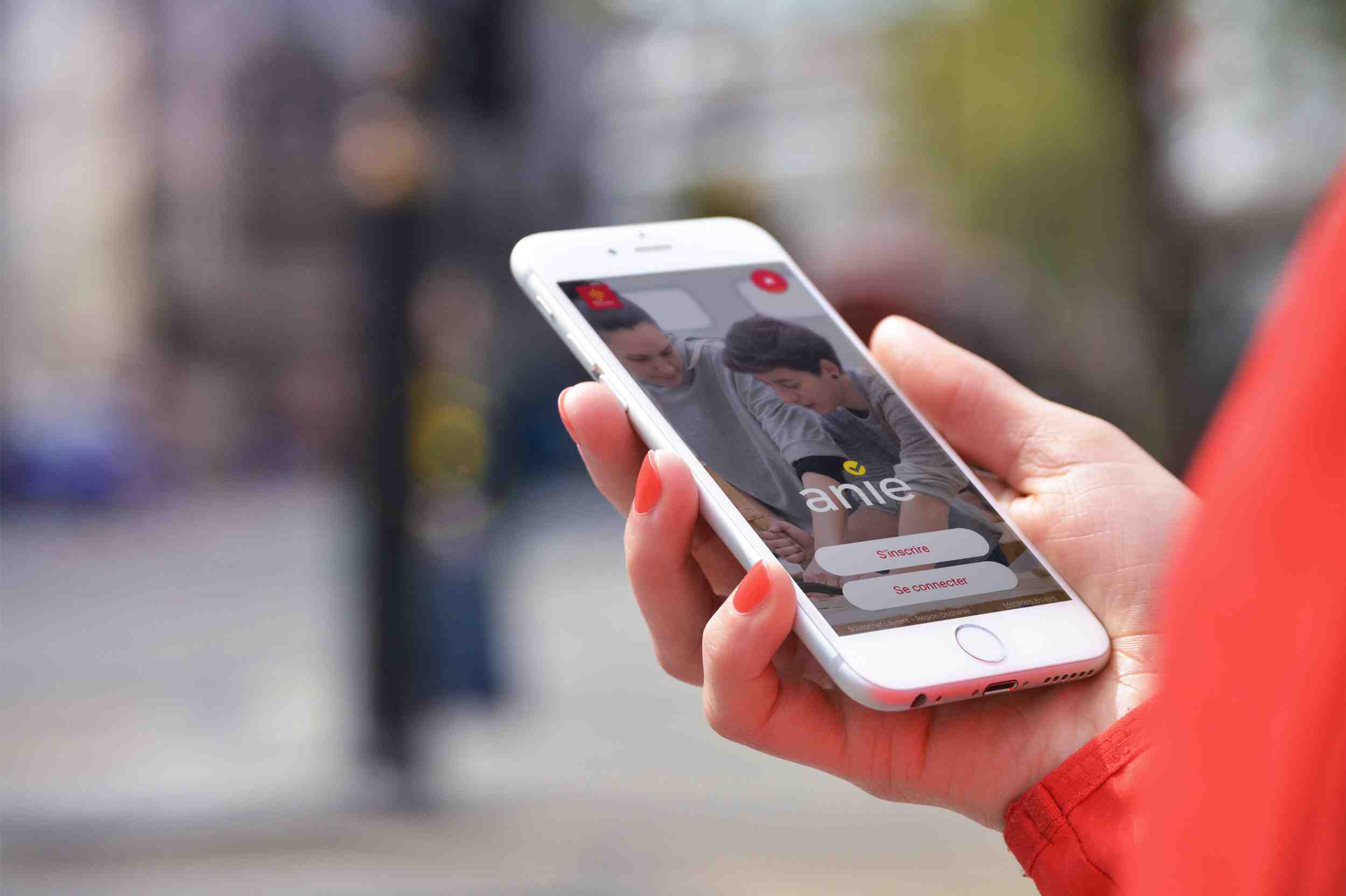 Anie, le Tinder de l'apprentissage