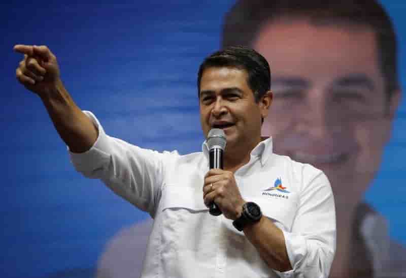 Au honduras, le president hernandez remporte la primaire de son parti