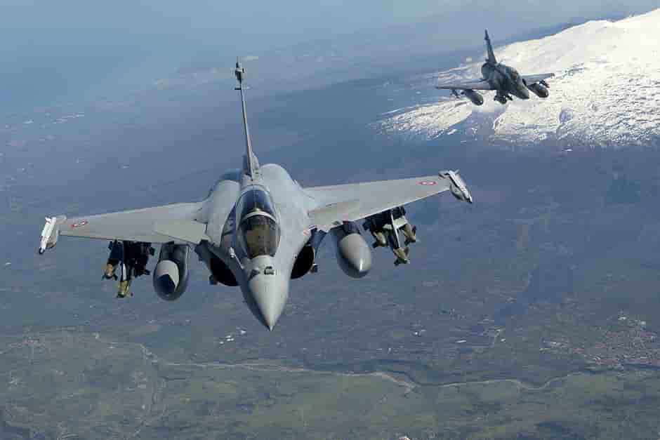 "Avoir en France, le savoir-faire permettant de fabriquer ce type d'armement (corps de bombe, ndlr) et surtout l'exploiter au profit de notre défense est extrêmement précieux, a fait observer la ministre des Armées, Florence Parly.