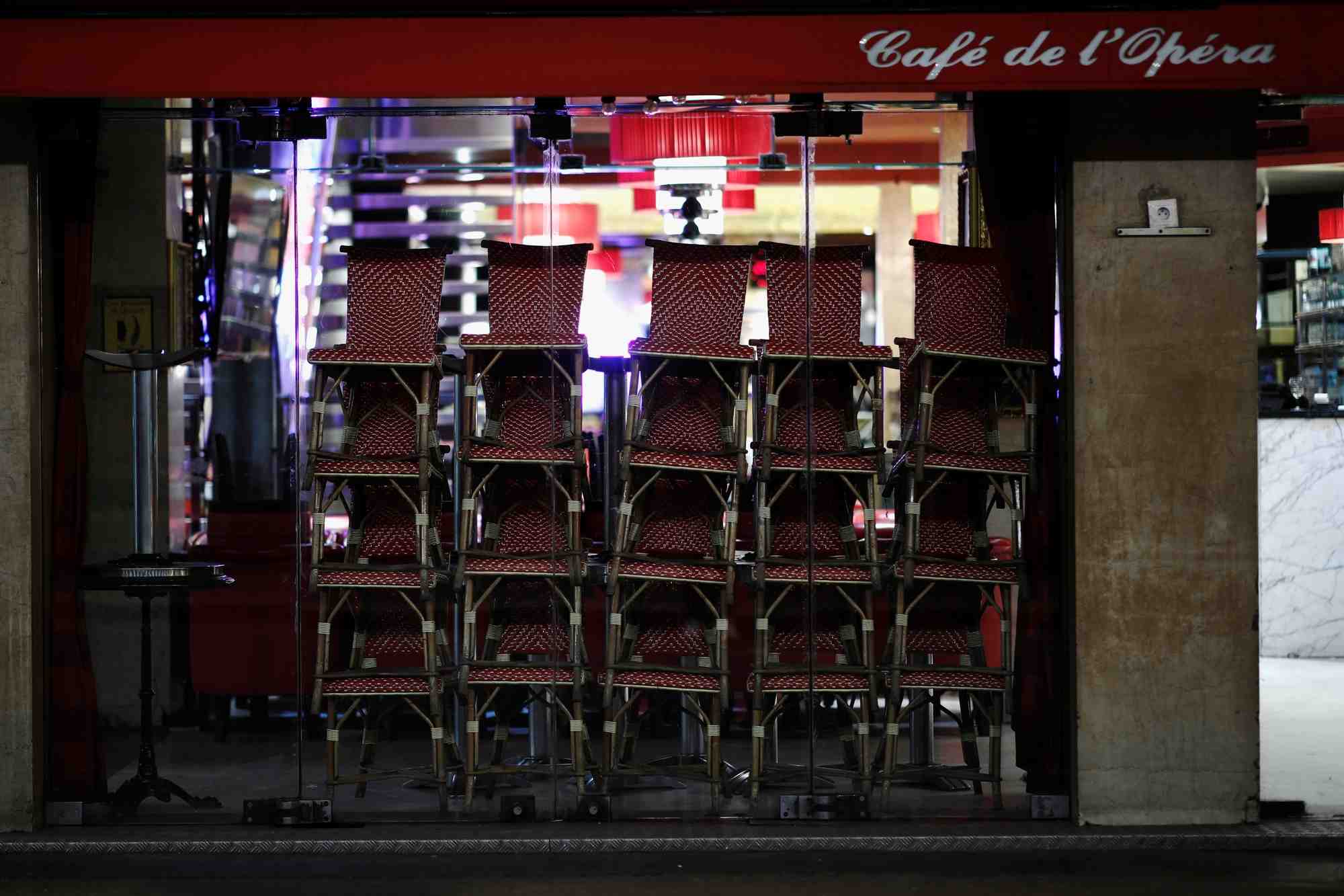 Coronavirus: la france ferme "jusqu'a nouvel ordre" restaurants, cafes et commerces non essentiels