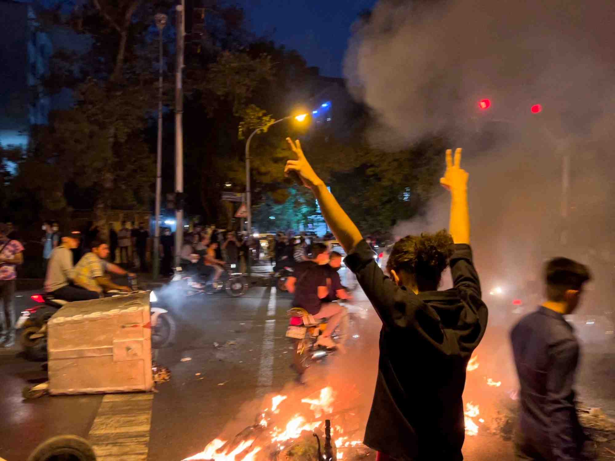 Manifestation apres la mort de mahsa amini en 2022