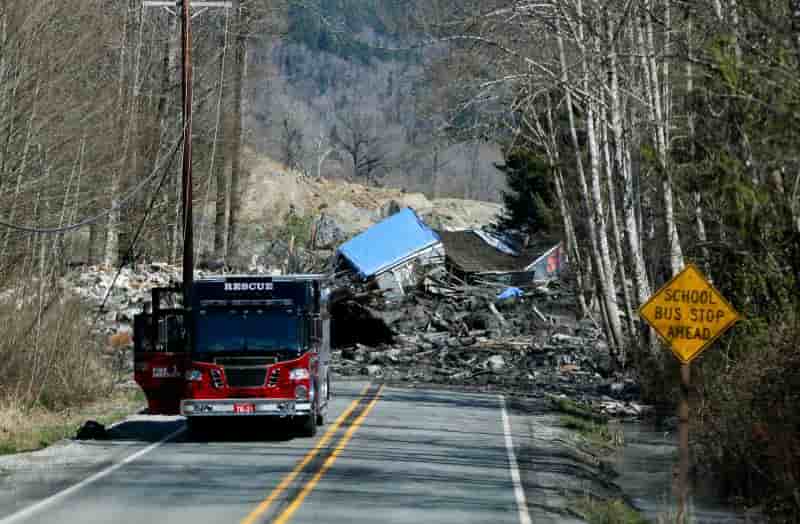 Quatorze morts et 176 disparus après un éboulement aux Etats-Unis