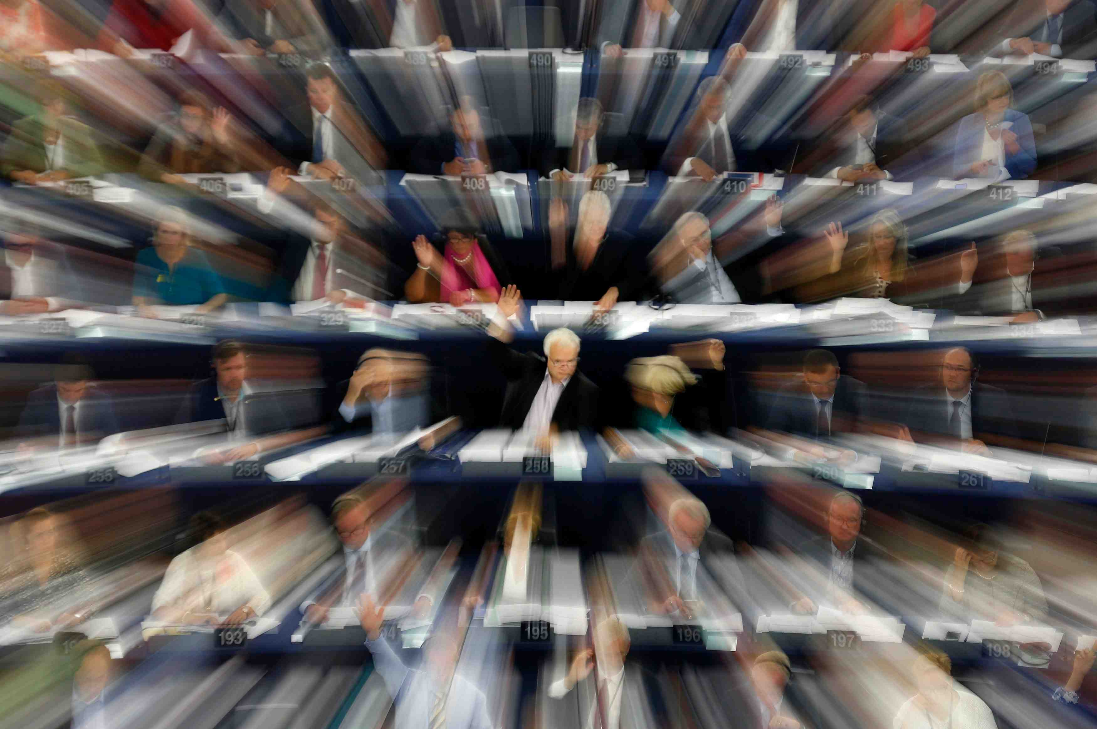 Le parlement europeen se prononce pour une interdiction totale du clonage animal