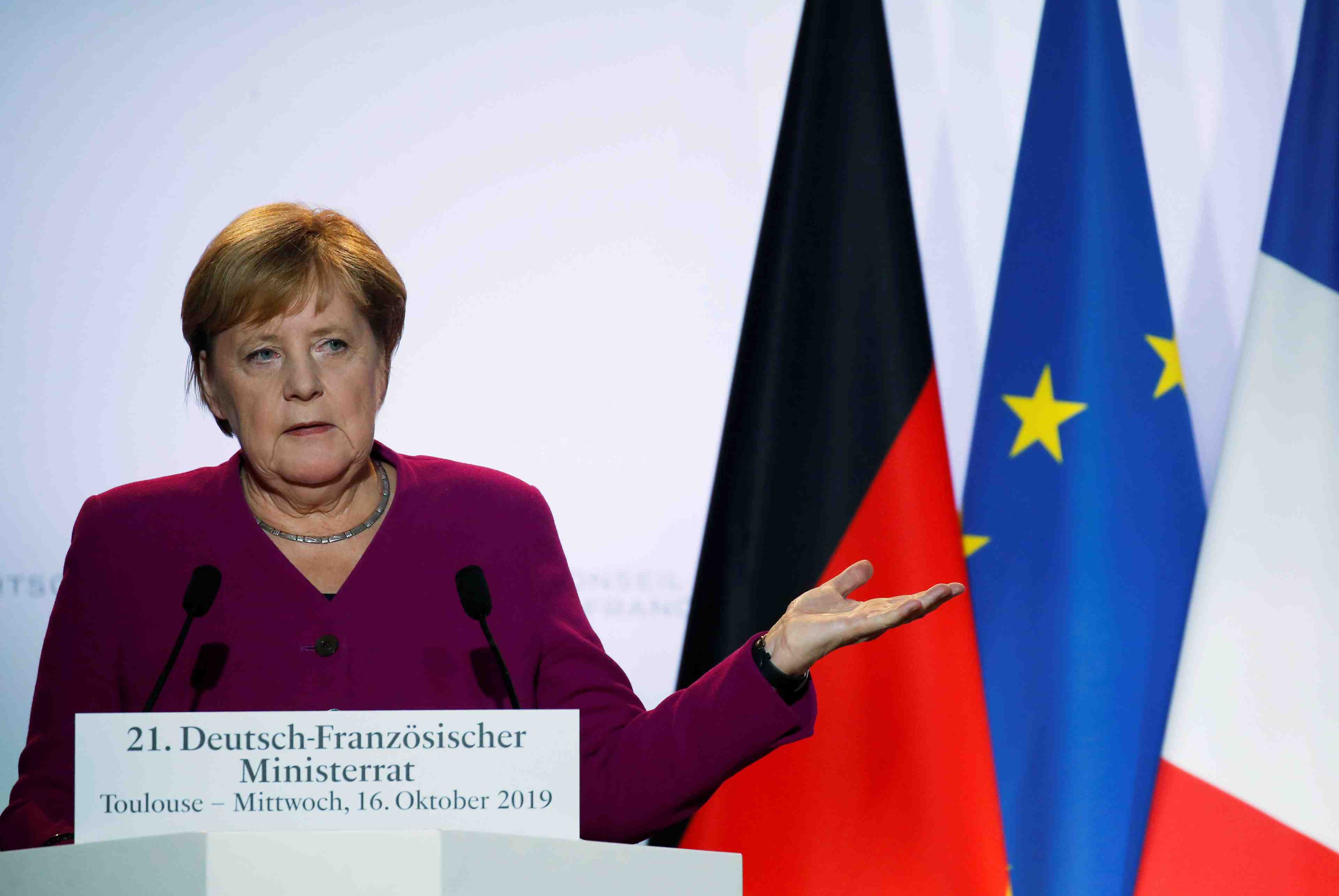 Brexit: "nous sommes dans les derniers metres de la negociation", dit merkel