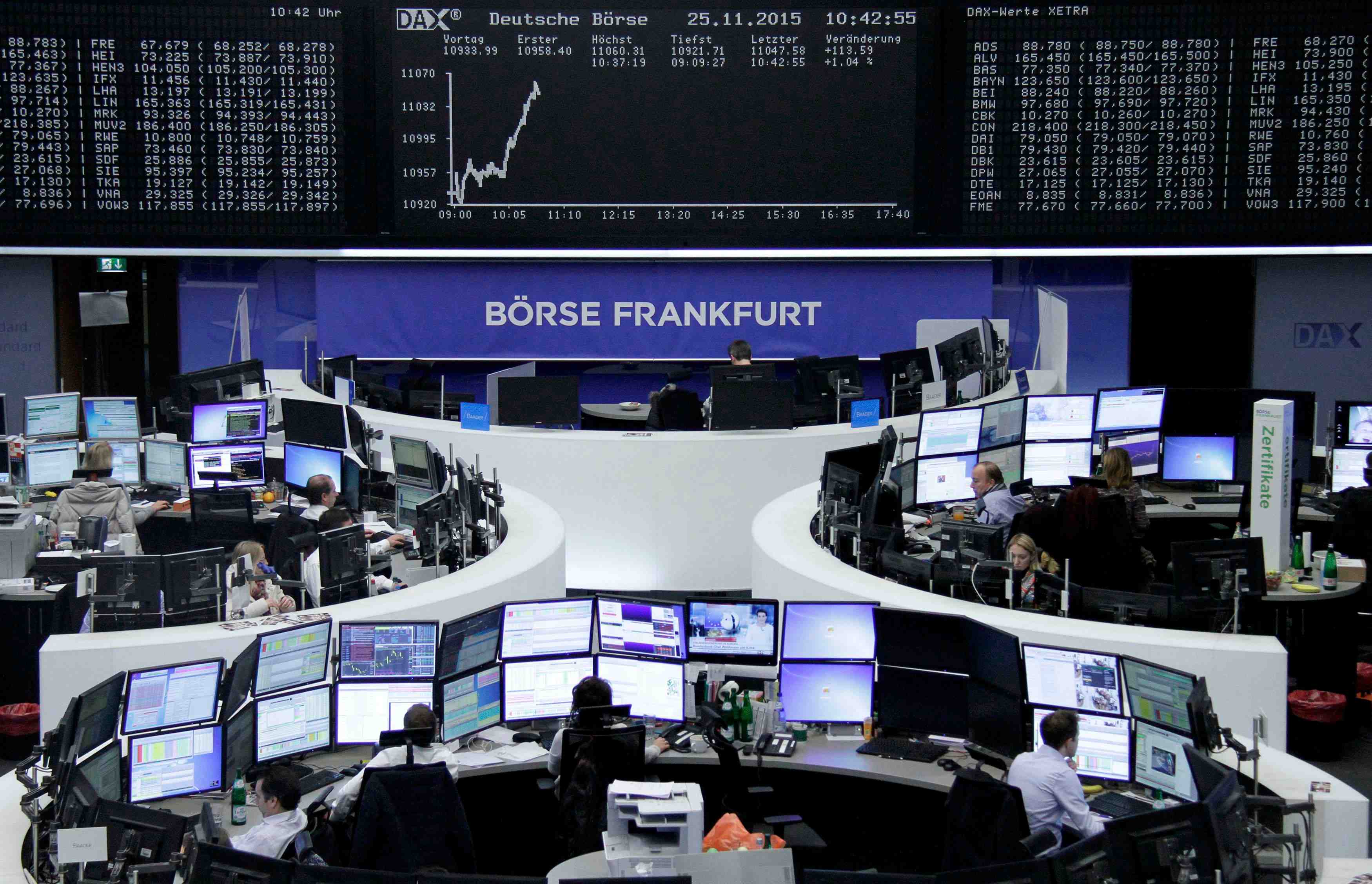 Les bourses europeennes dans le vert a la mi-seance