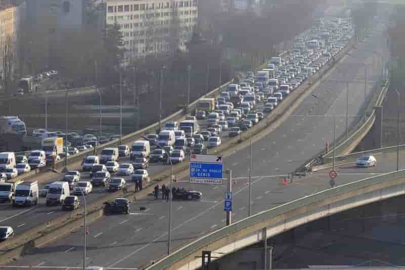 Europe: immatriculations automobiles en hausse de 5,8% en novembre