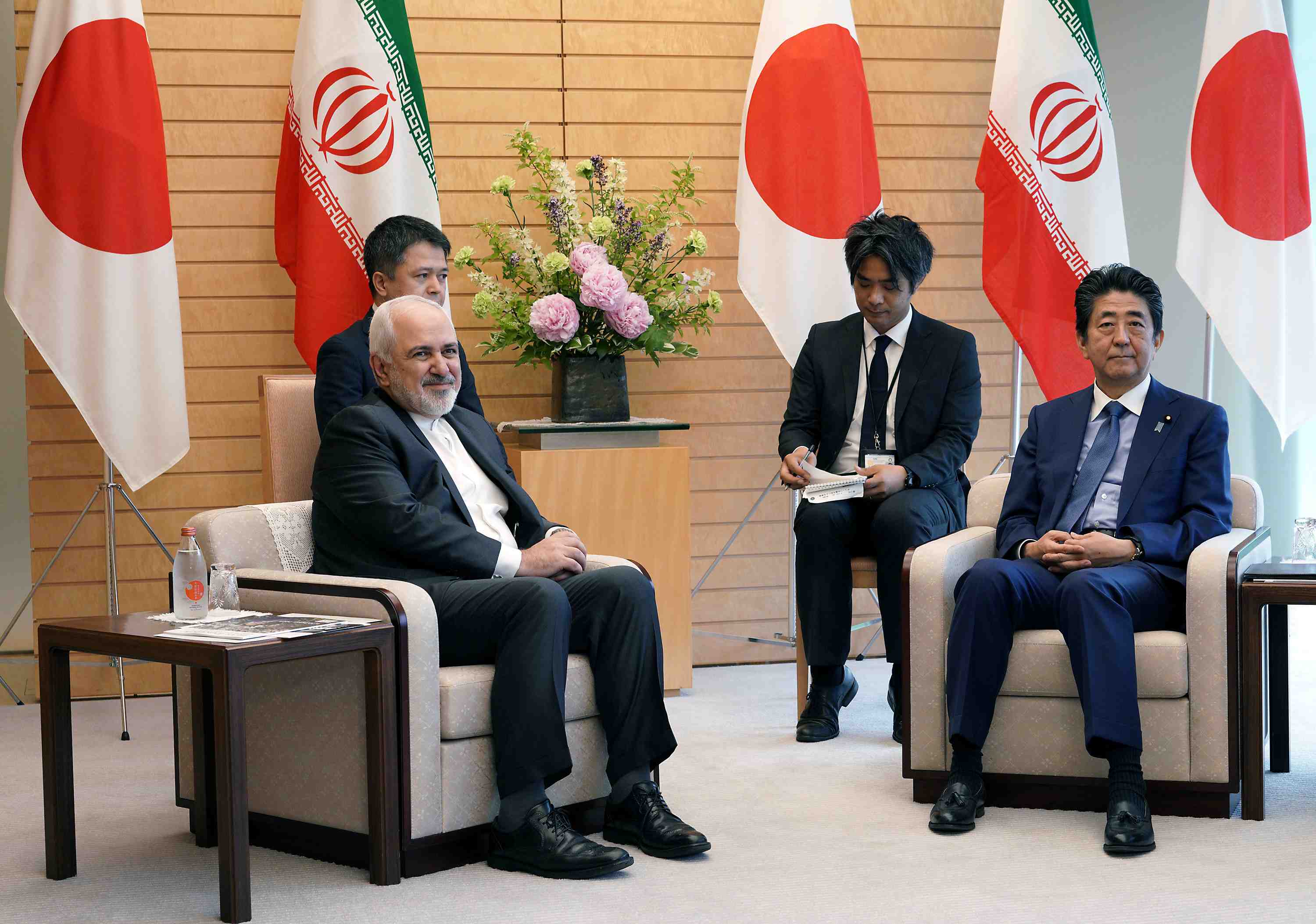 Le premier ministre japonais prepare un deplacement en iran