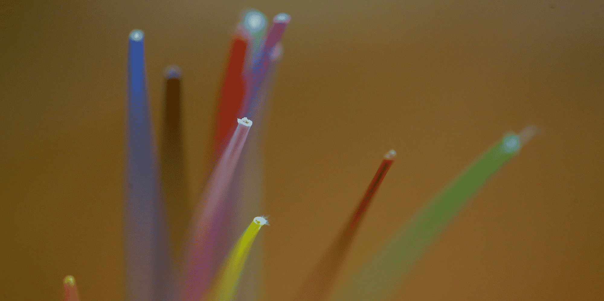 En 2019, la fibre a porte les investissements dans le secteur francais des telecoms, selon l'arcep