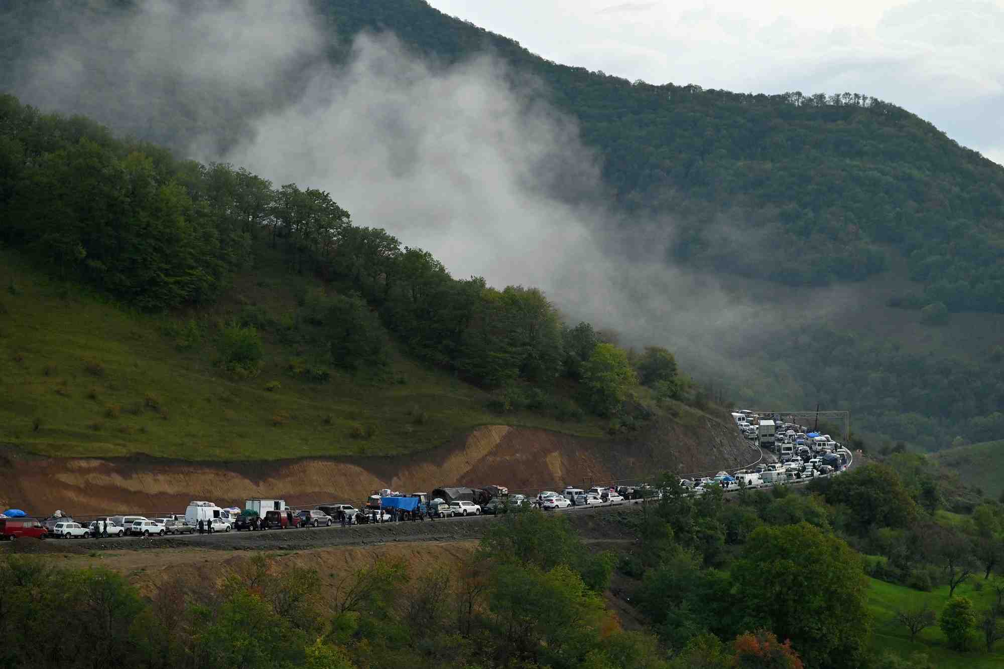 Fuyant le haut-karabakh par la route de montagne