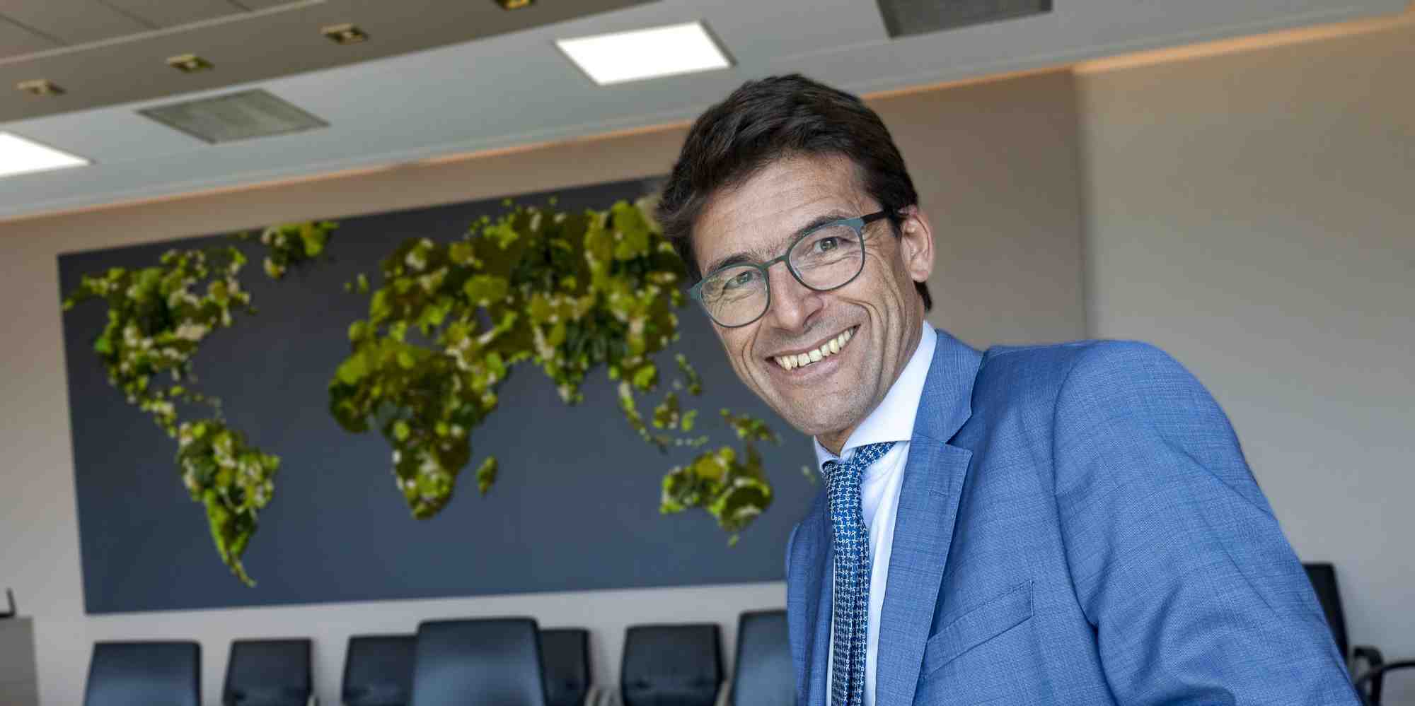 VSR700 (programme SDAM) :  « J'avoue que je suis surpris de voir que là où on a un produit, on a des compétences, on a un besoin, on tarde à prendre une décision » (Bruno Even, PDG d'Airbus Helicopters).