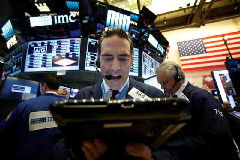La bourse de new york termine sans grand changement