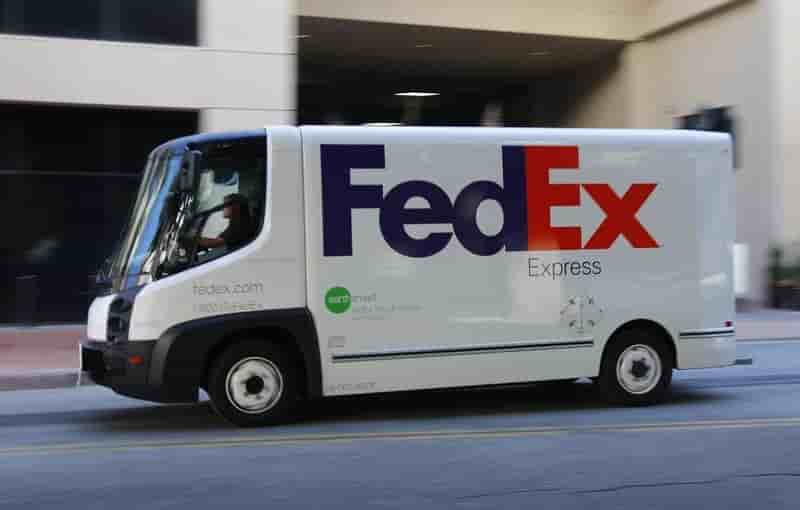 Fedex affiche une prevision superieure aux attentes