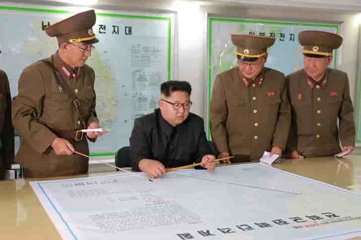 Kim jong-un va attendre de voir l'attitude des usa avant d'agir