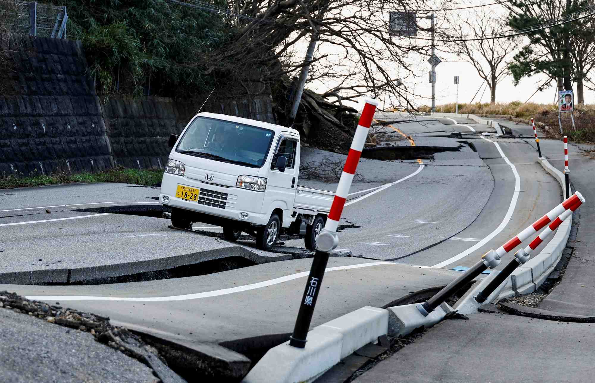 Consequences du tremblement de terre qui a frappe le japon, a wajima