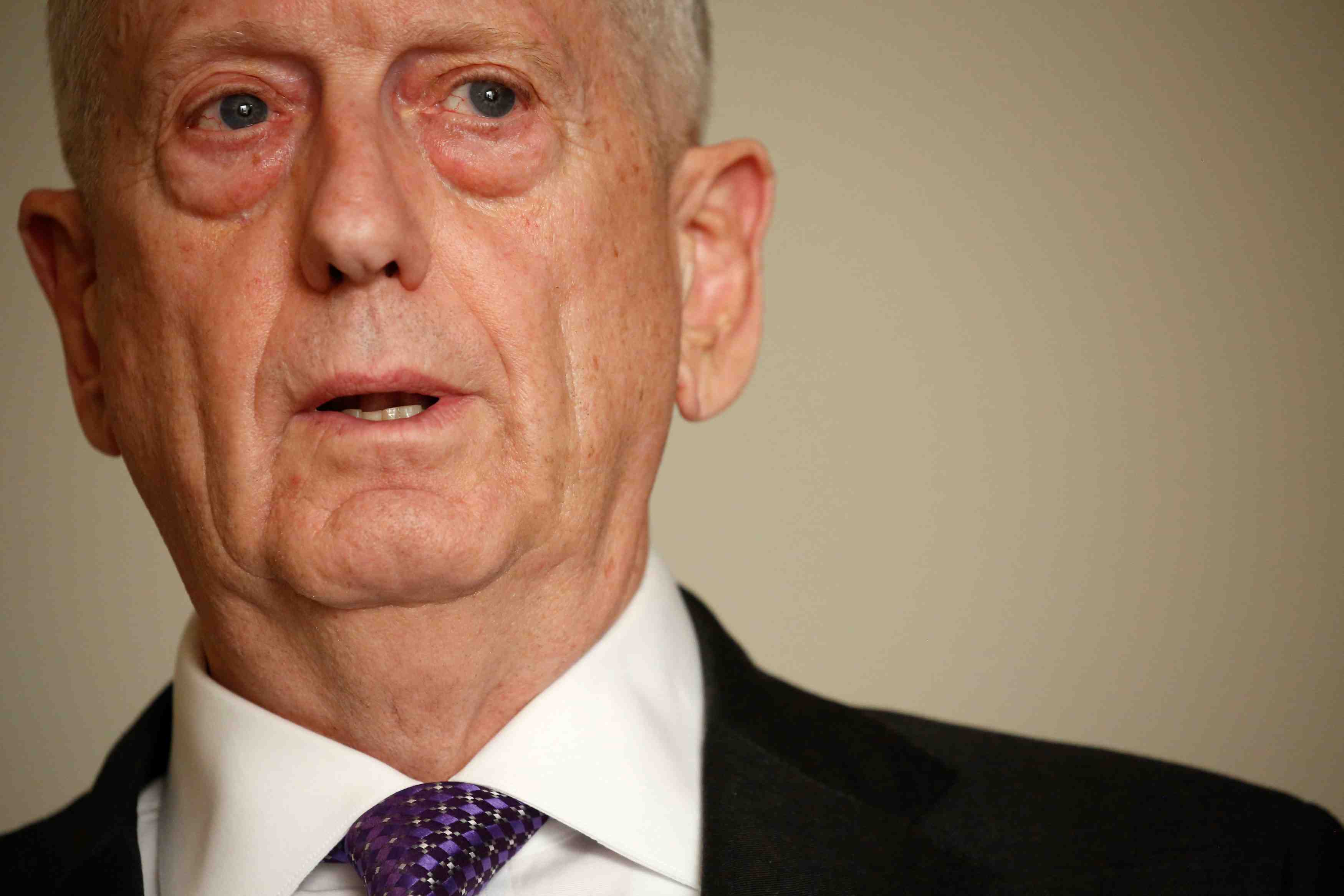 L'armee syrienne a dissemine ses appareils, dit james mattis
