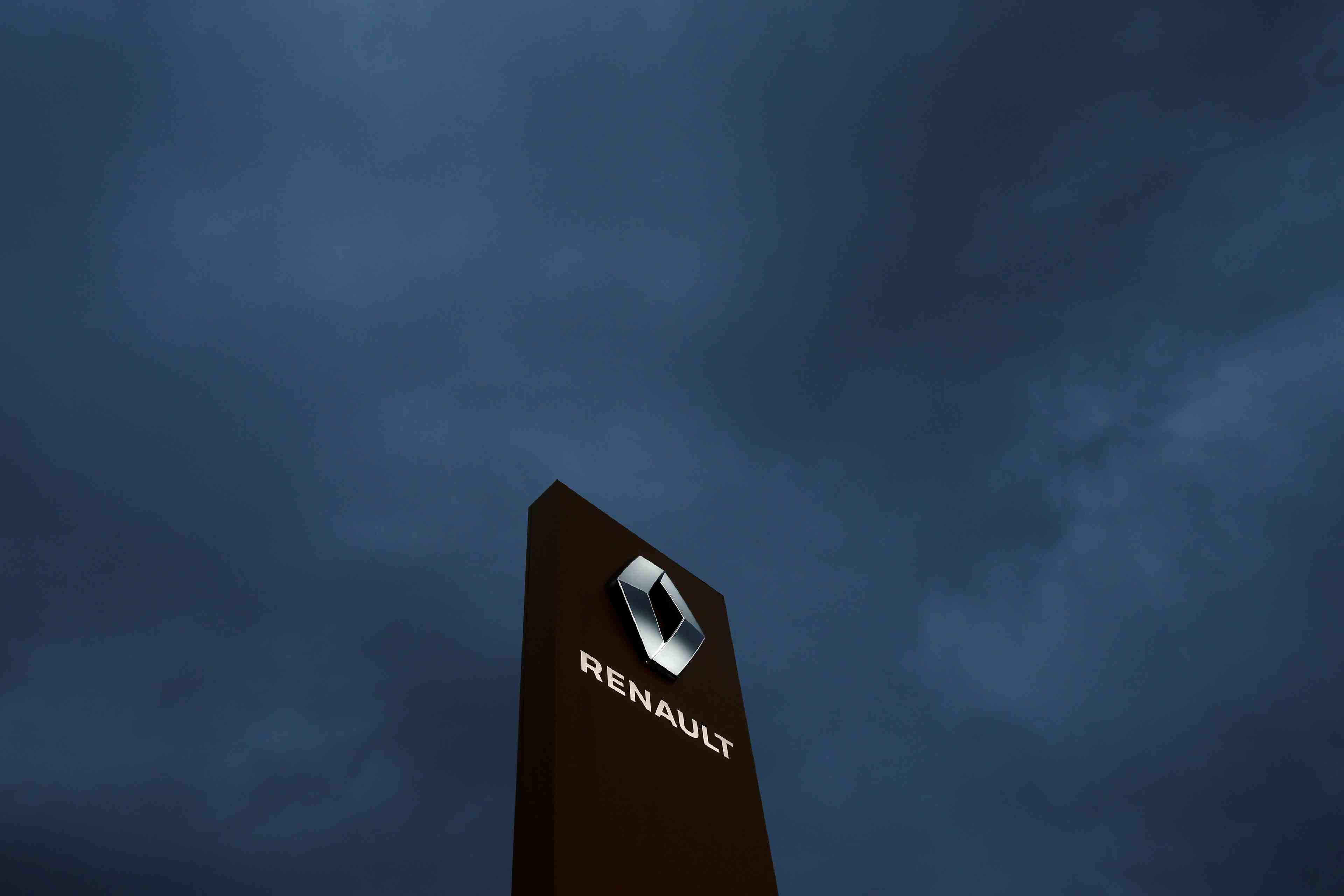 Renault confirme un projet de restructuration de 6 usines en france