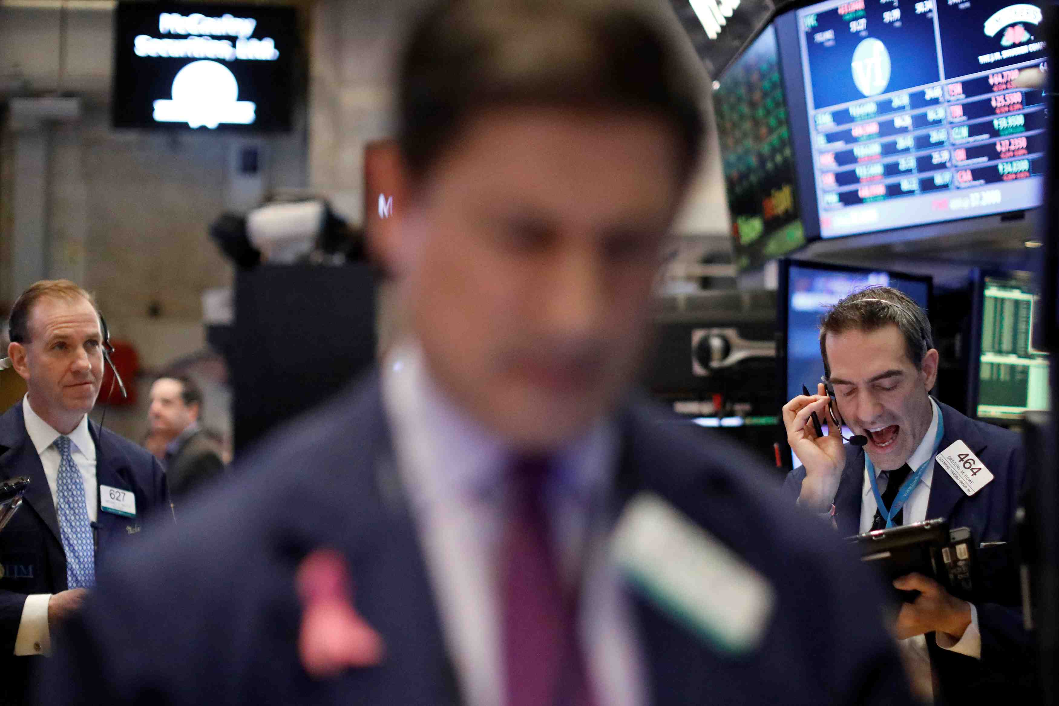 Les marches americains ouvrent en baisse
