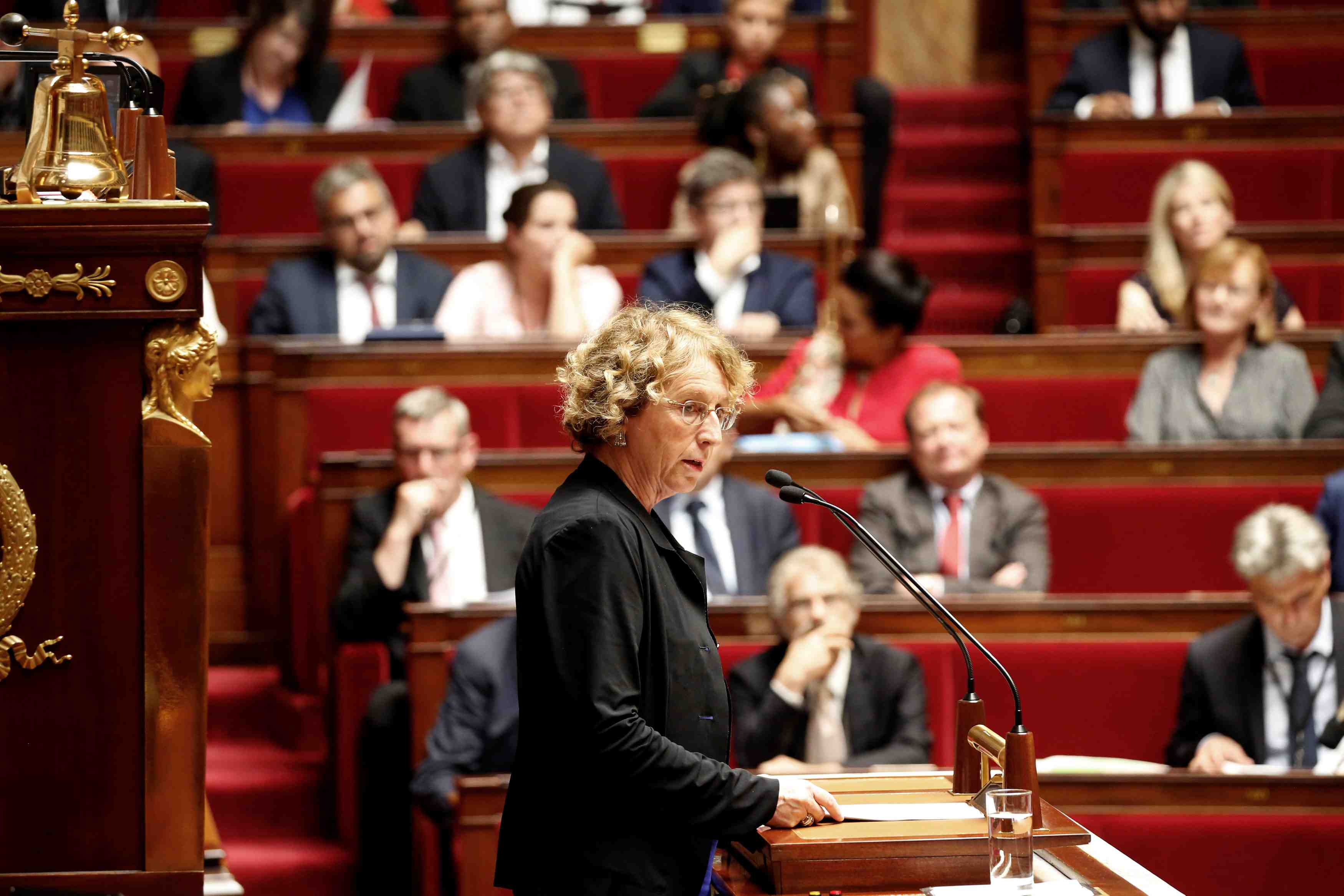 Ambitions revues a la baisse sur le referendum en entreprise