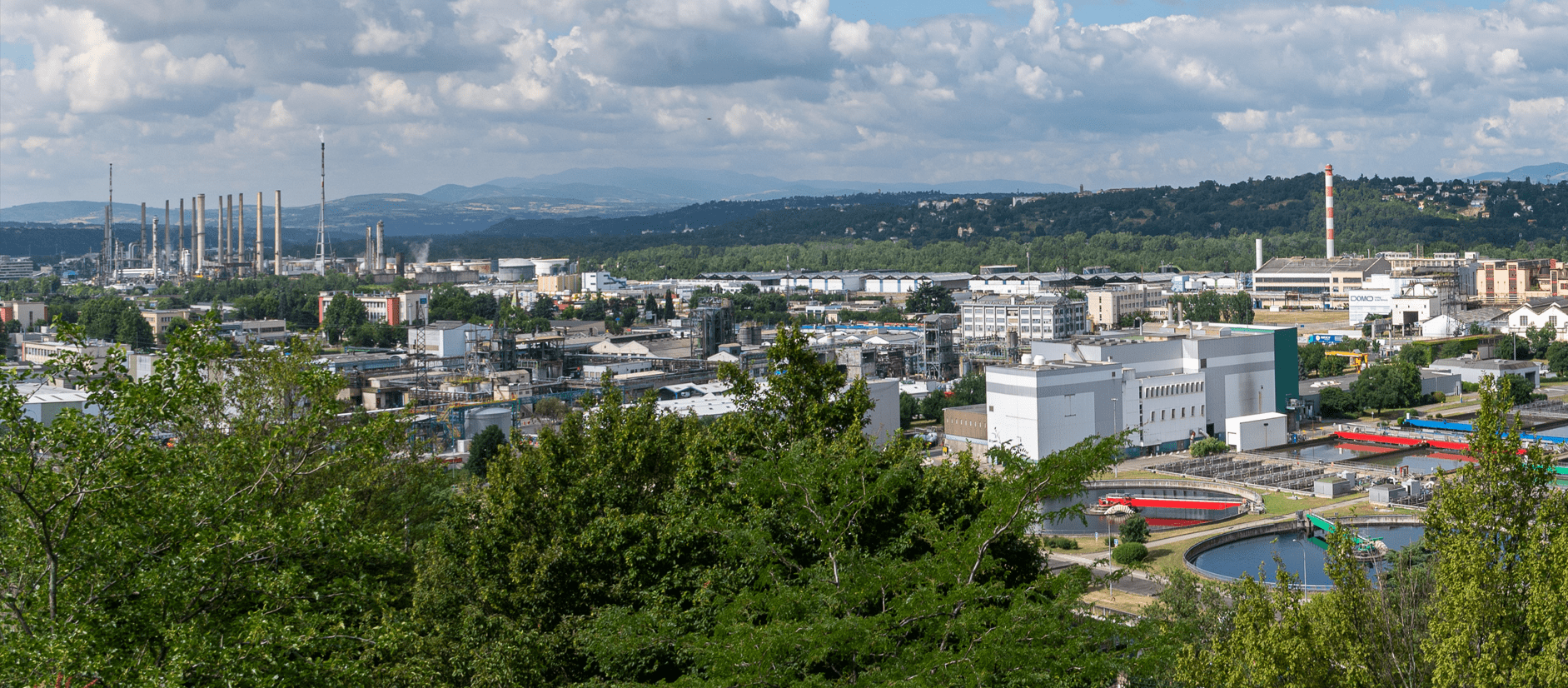 Le tribunal judiciaire de Lyon a ordonné une expertise indépendante sur le rôle des chimistes Arkema et Daikin dans la pollution aux substances perfluorées dans le Rhône, au sud de l'eau.