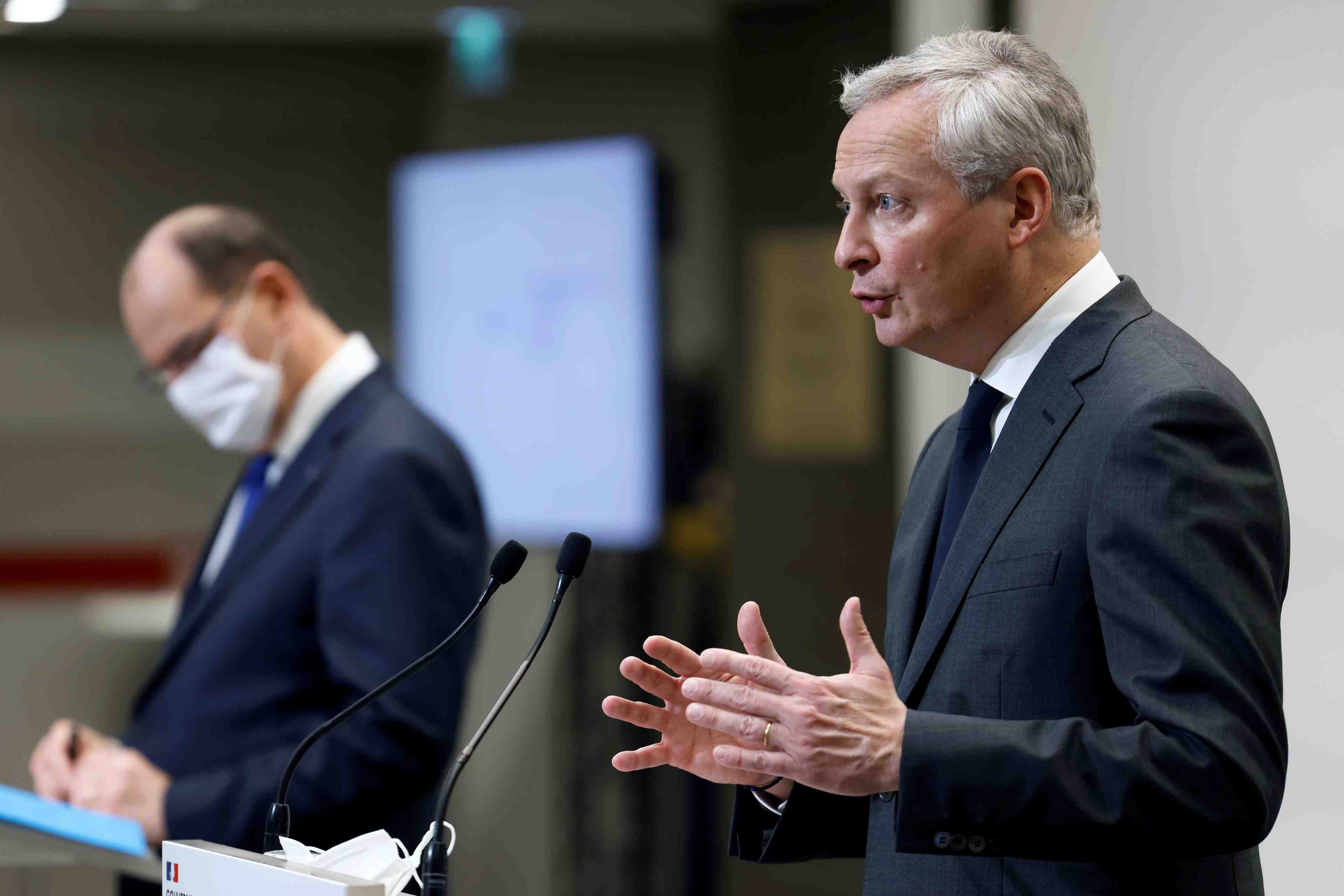 Bruno le maire favorable a des quotas pour favoriser les femmes a la direction des grandes entreprises