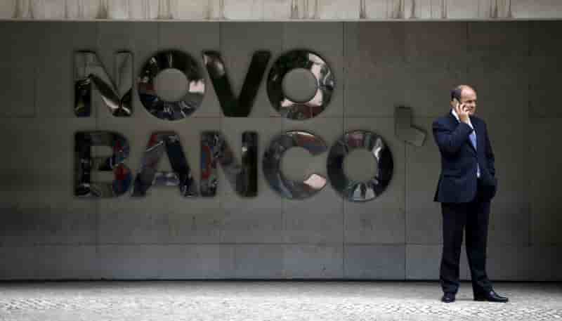 La bce ordonne a novo banco de combler un trou d'1,4 milliard d'euros