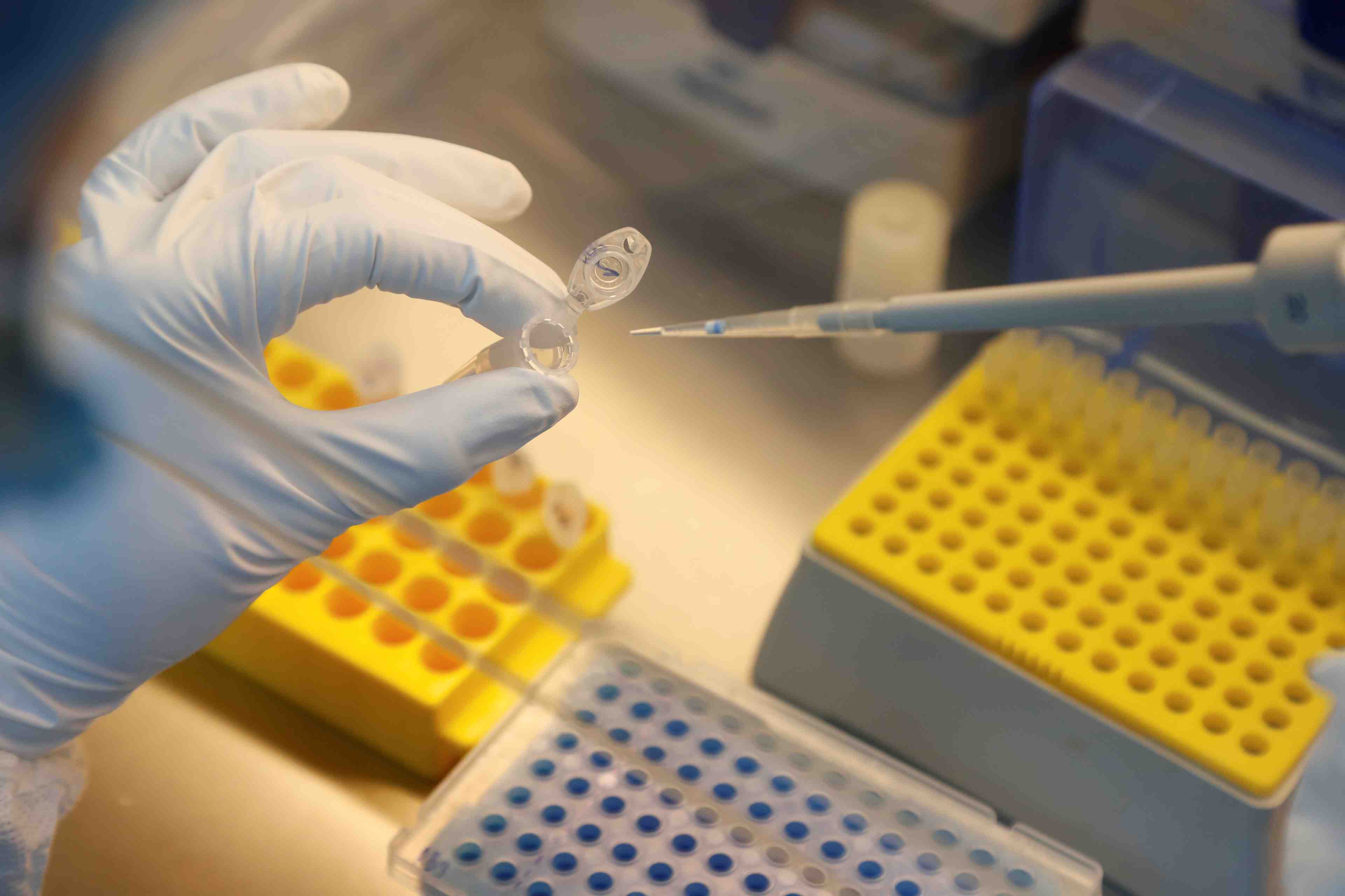 Les fabricants de flacons se preparent au vaccin du covid-19
