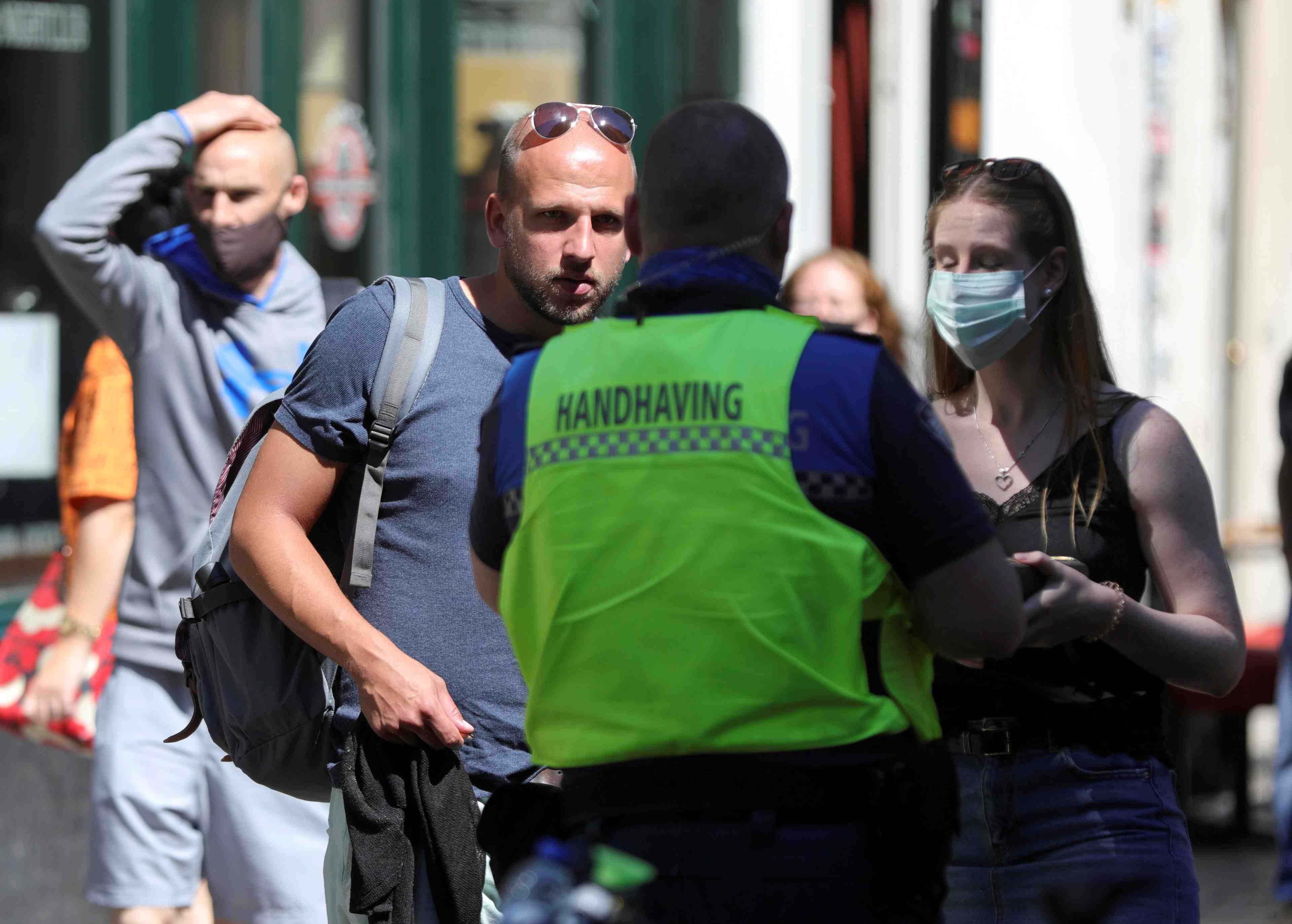 Coronavirus: pic de contaminations aux pays-bas avec 2.544 cas