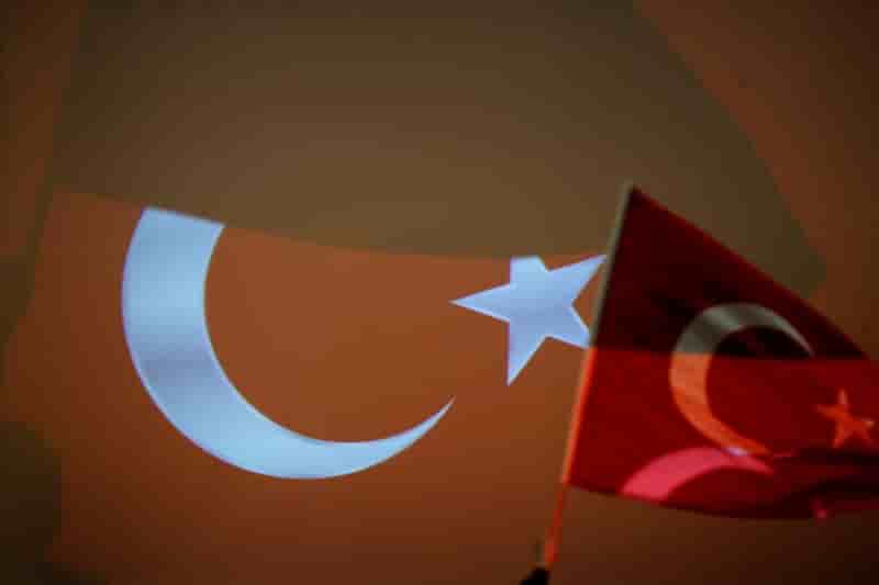 Un journaliste d'opposition libere sous caution en turquie