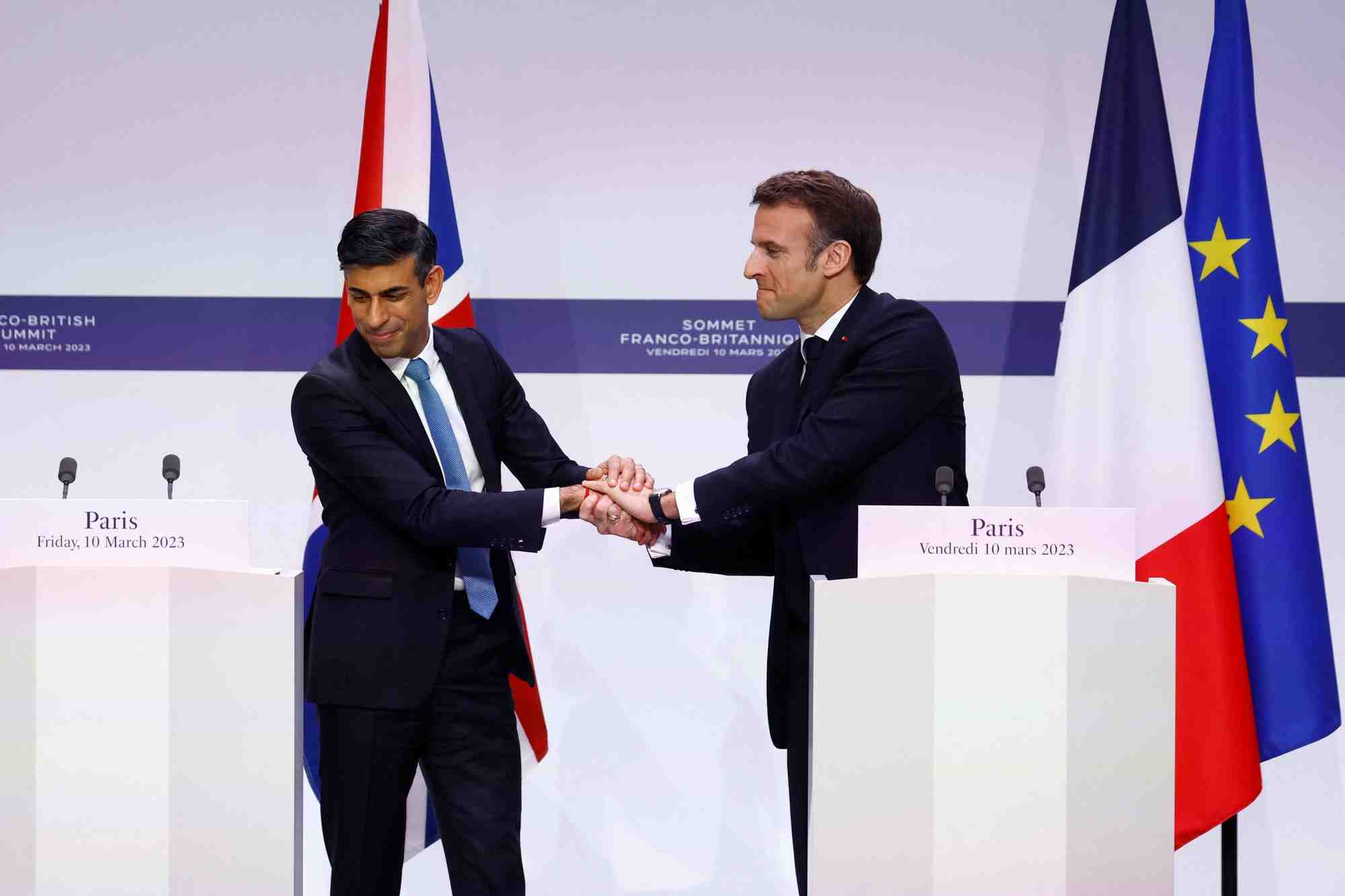 Le president francais emmanuel macron et le premier ministre britannique rishi sunak lors d'une conference de presse conjointe