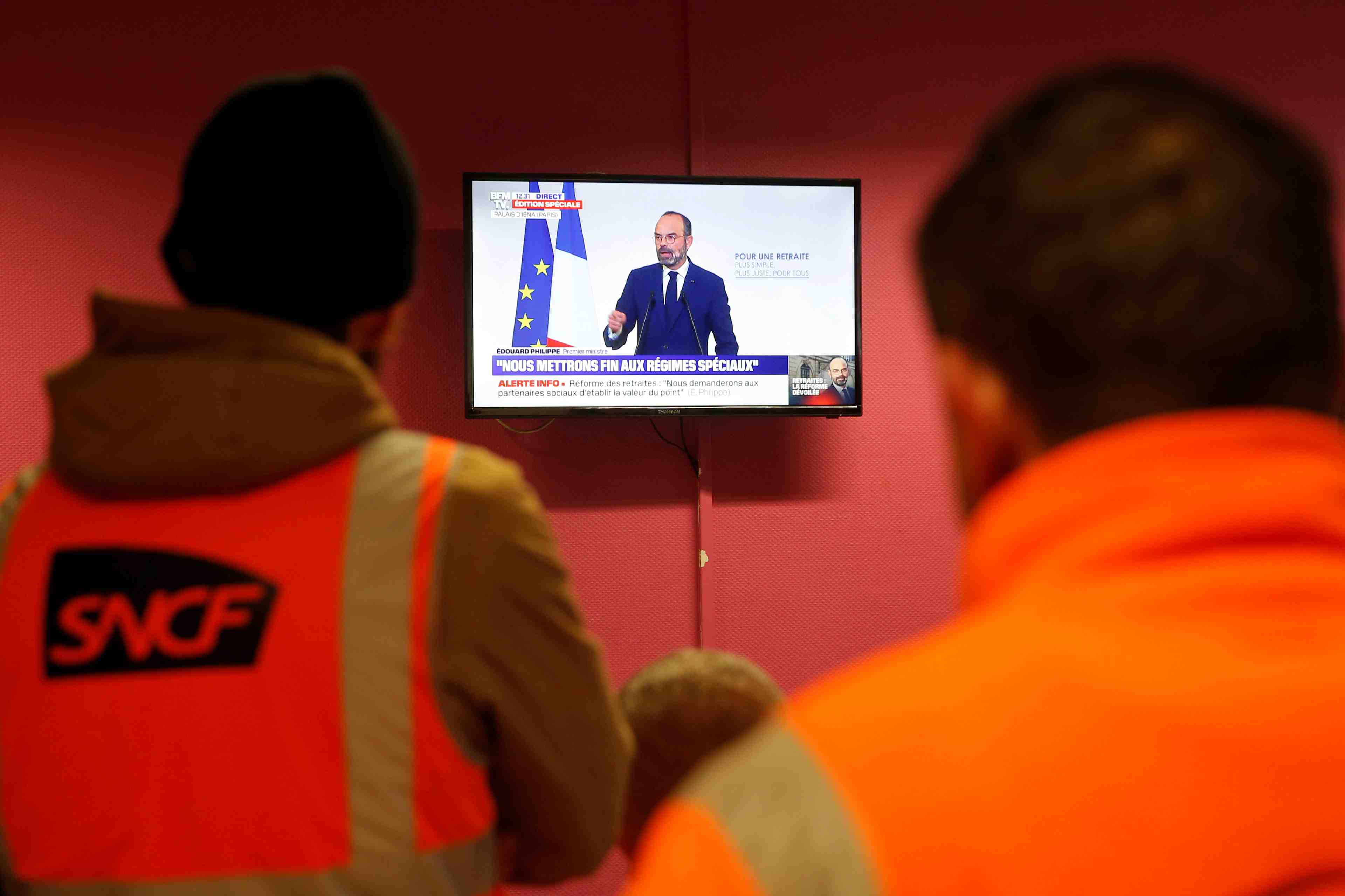 Le mouvement se durcit, l'executif tend la main a la cfdt