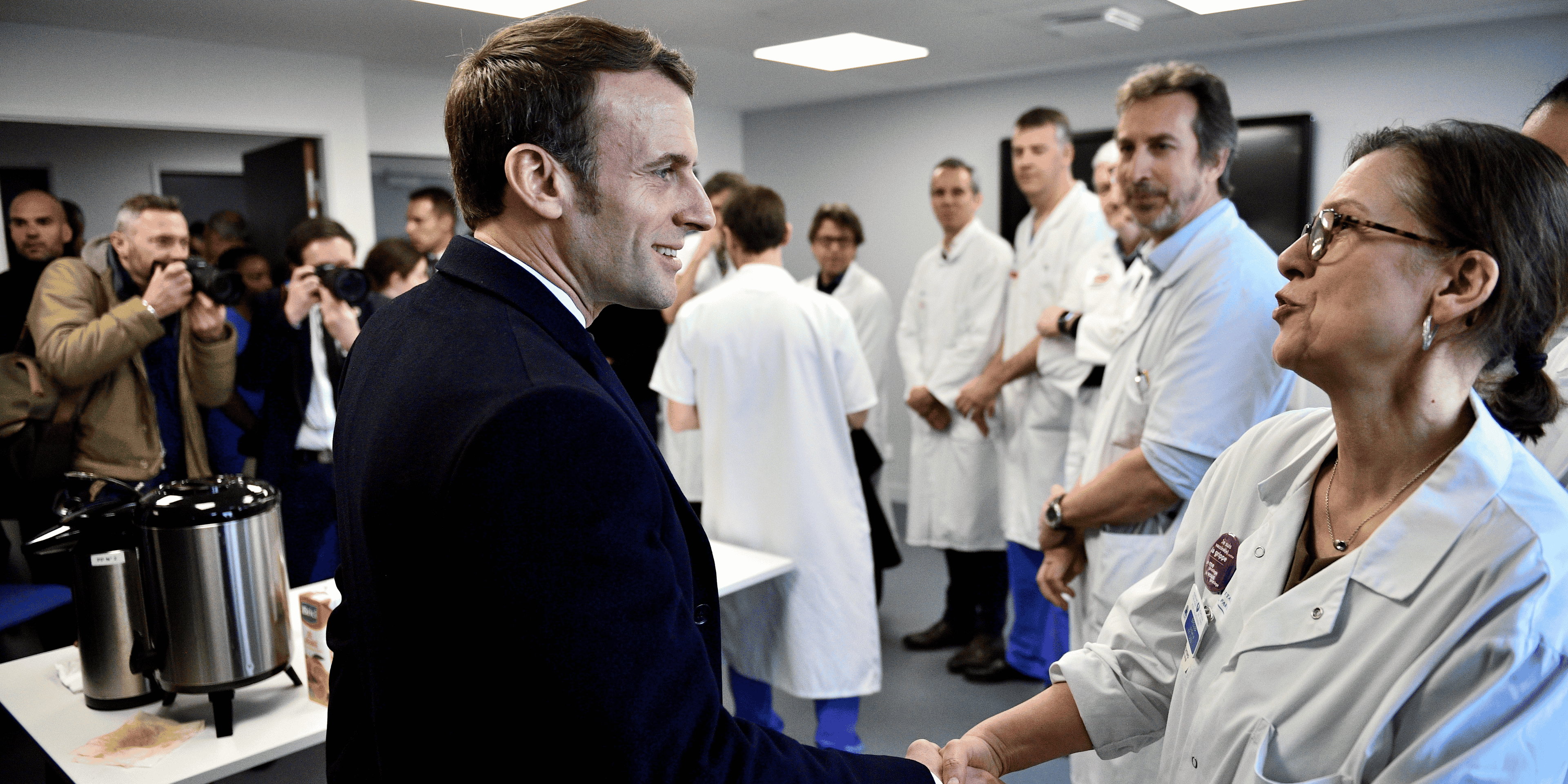 Emmanuel Macron à l'hôpital La Pitié-Salpêtrière