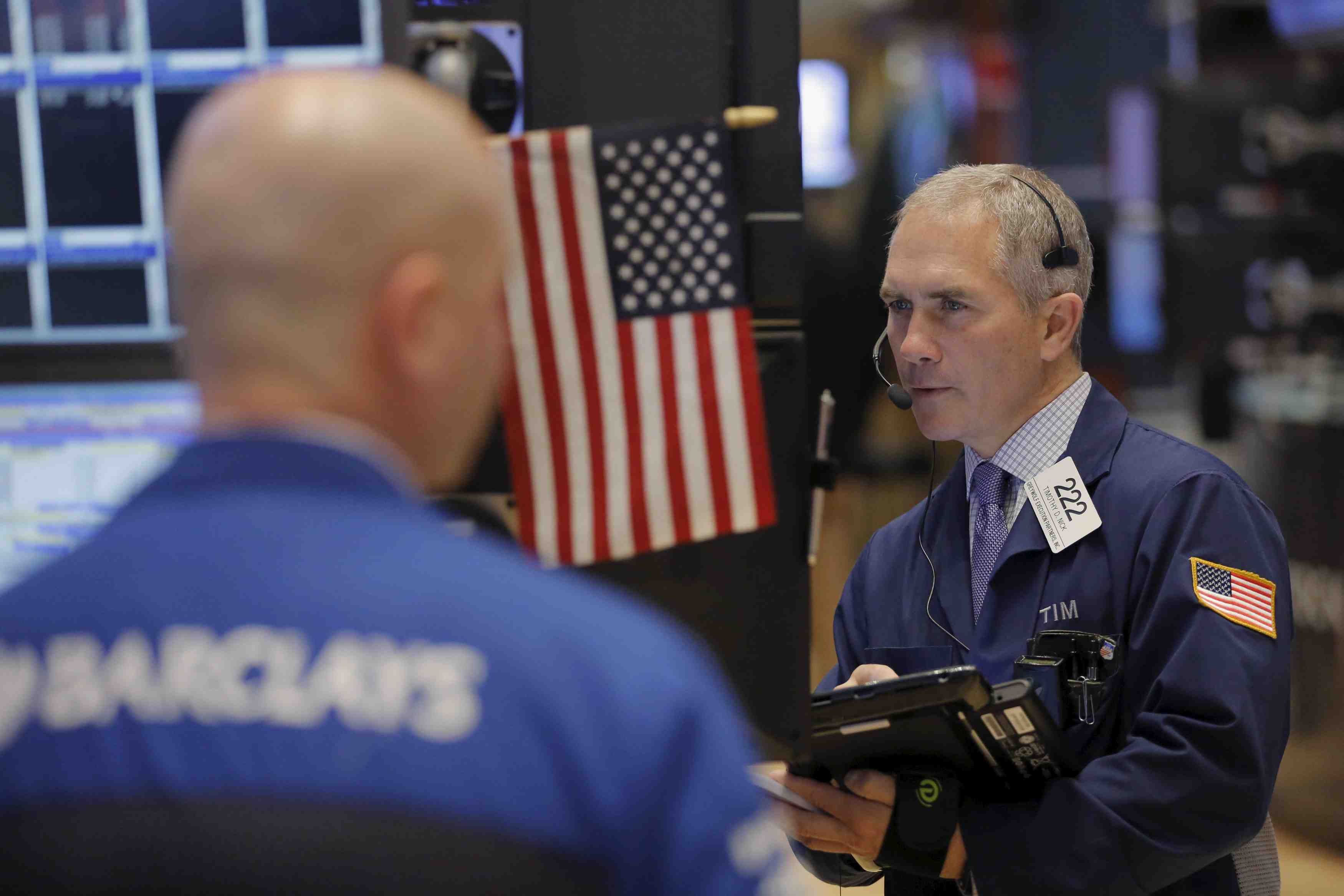 Wall street ouvre dans le rouge