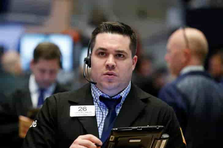Wall street termine sur une note irreguliere