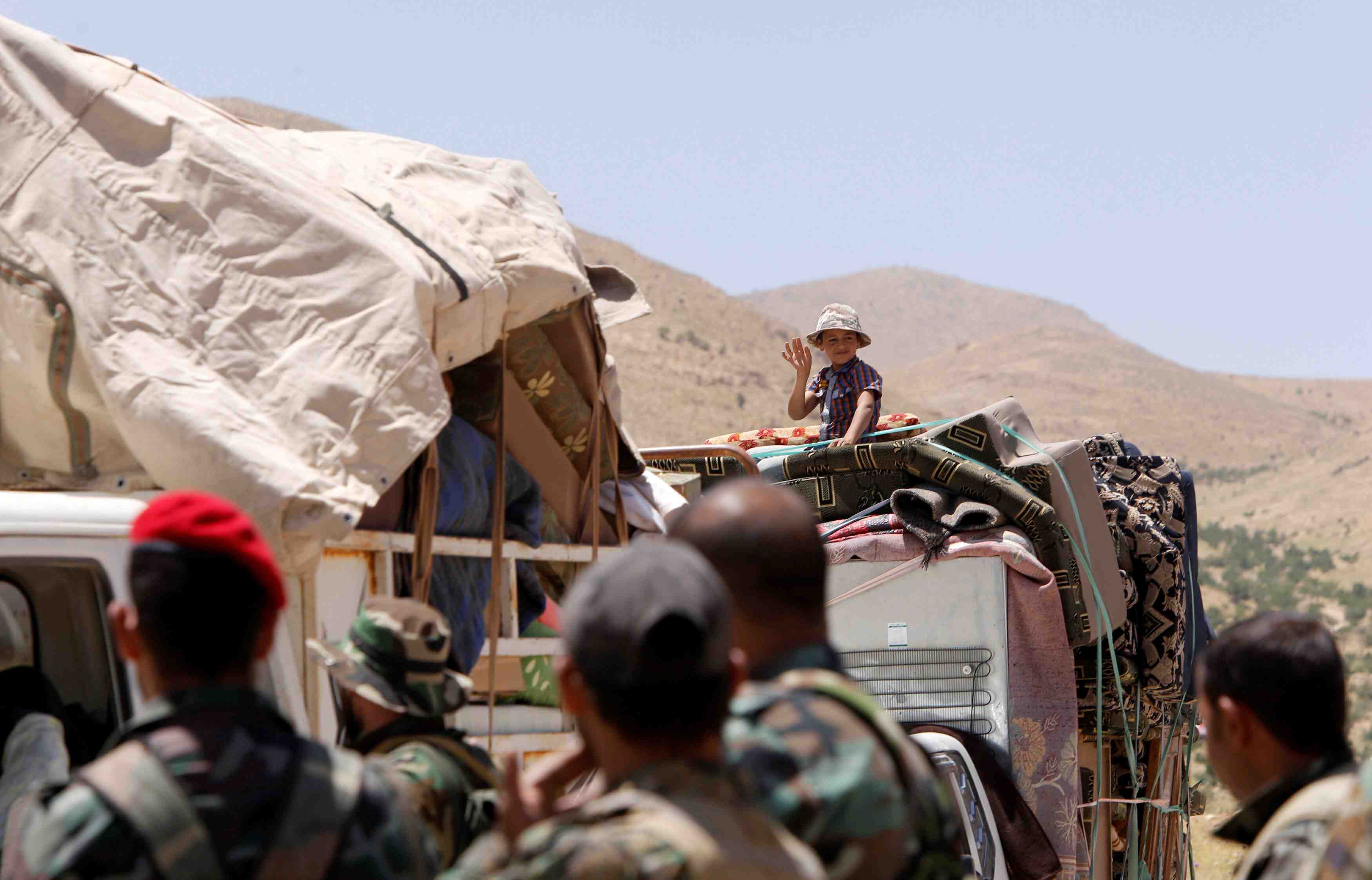 Pres de 1.200 refugies installes au liban regagnent la syrie