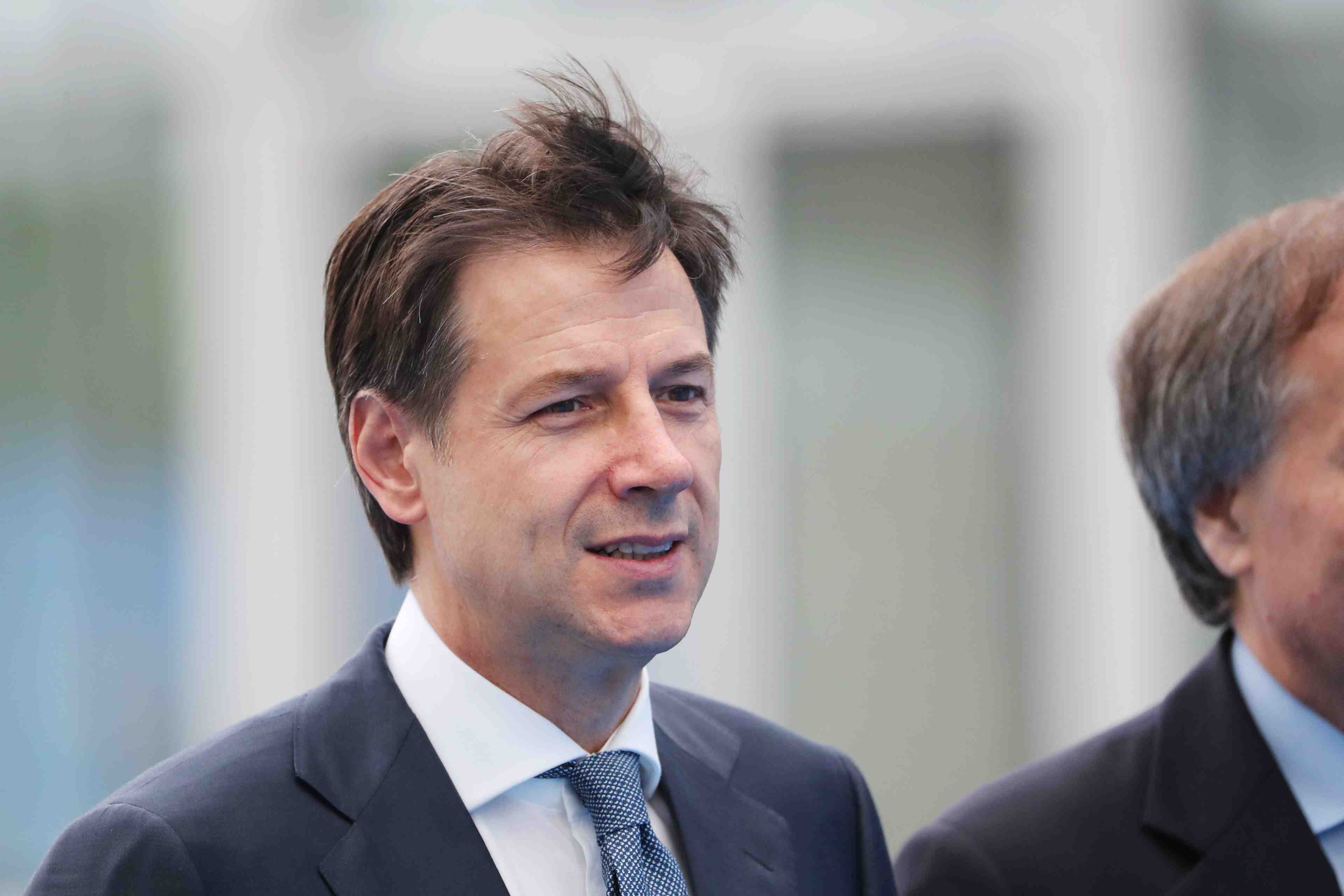Conte: pas d'urgence a organiser un scrutin en libye des cette annee