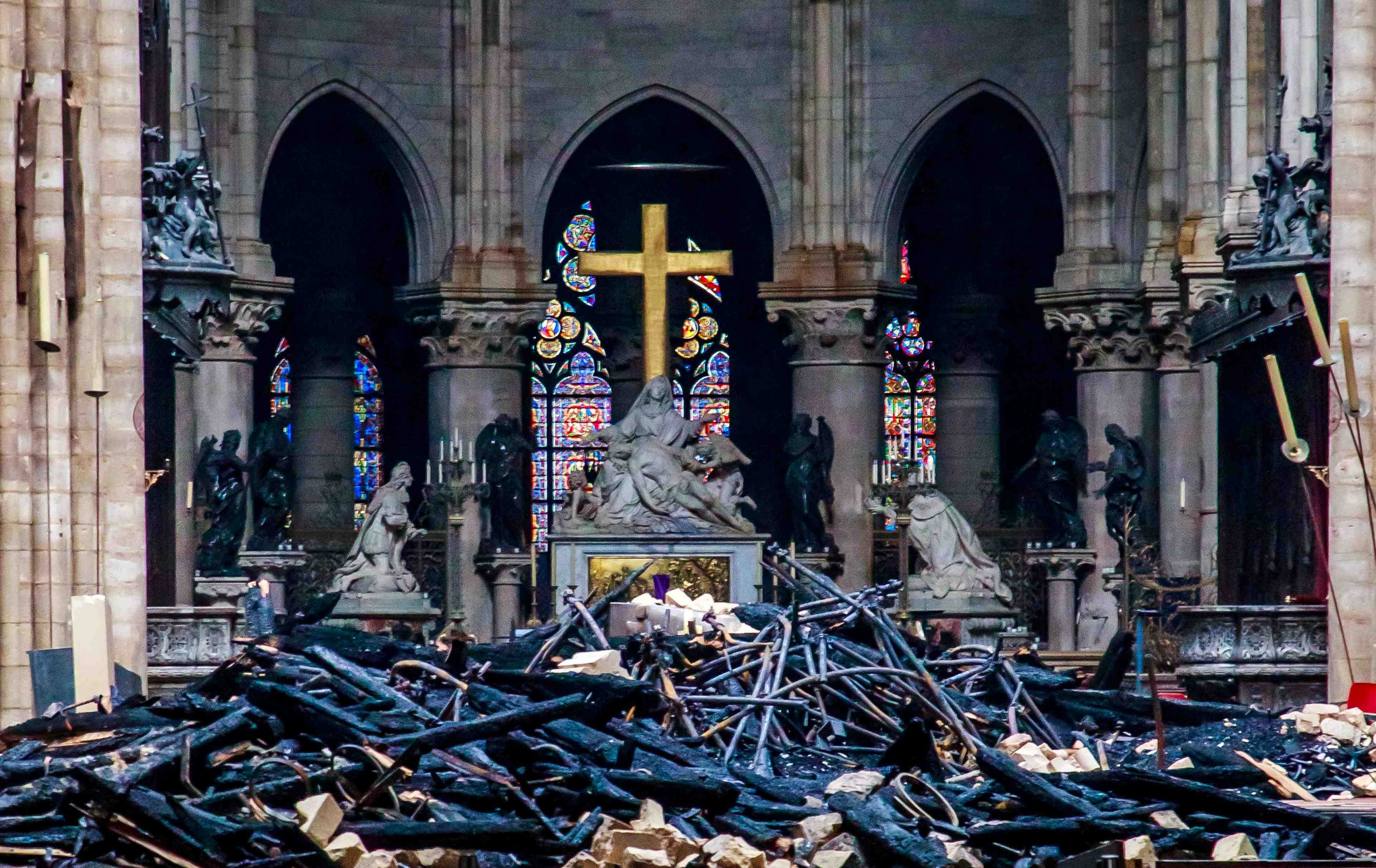 La loi "notre-dame" votee a l'assemblee, part au senat
