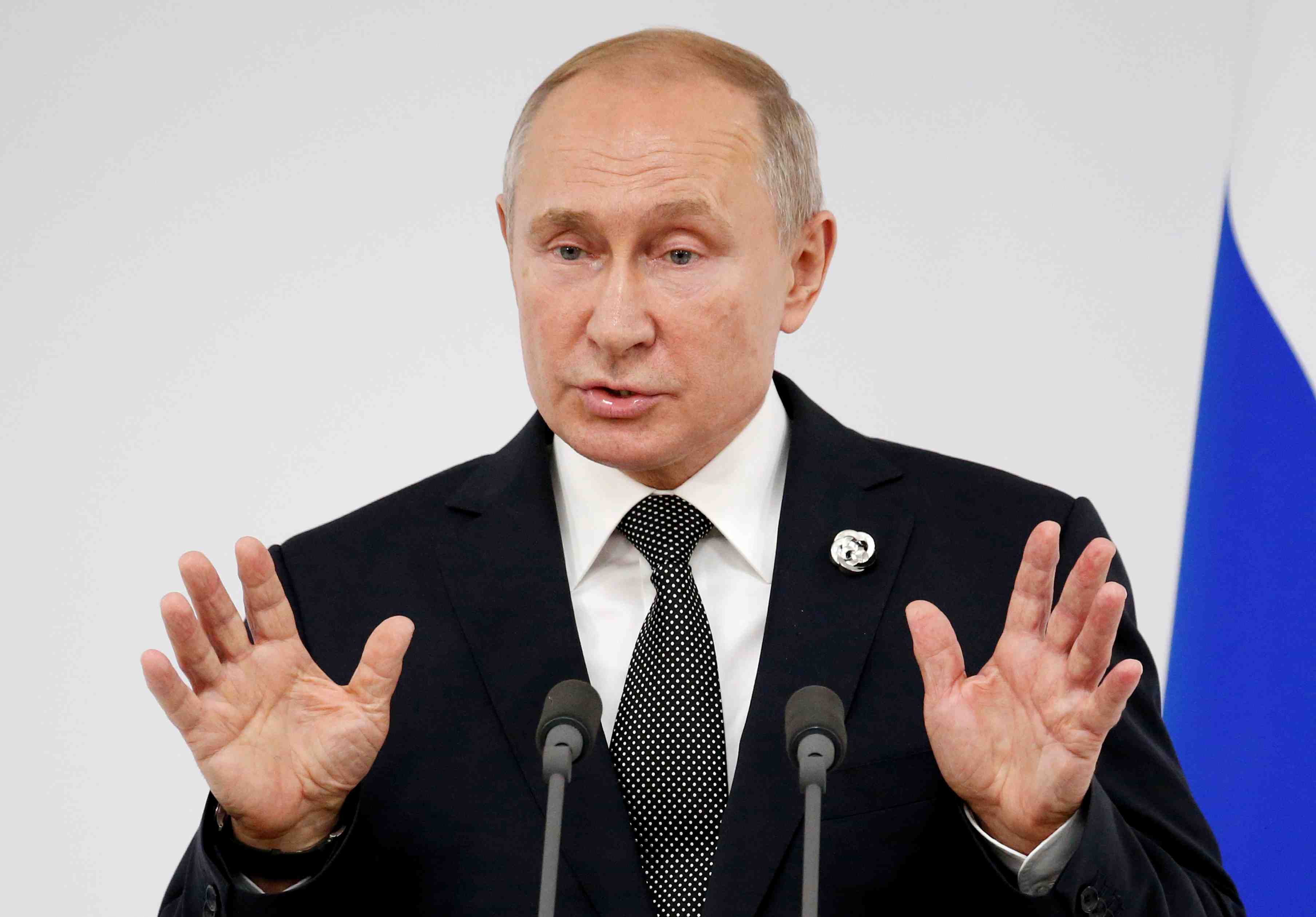 Poutine se dit pret a plus de dialogue avec les etats-unis