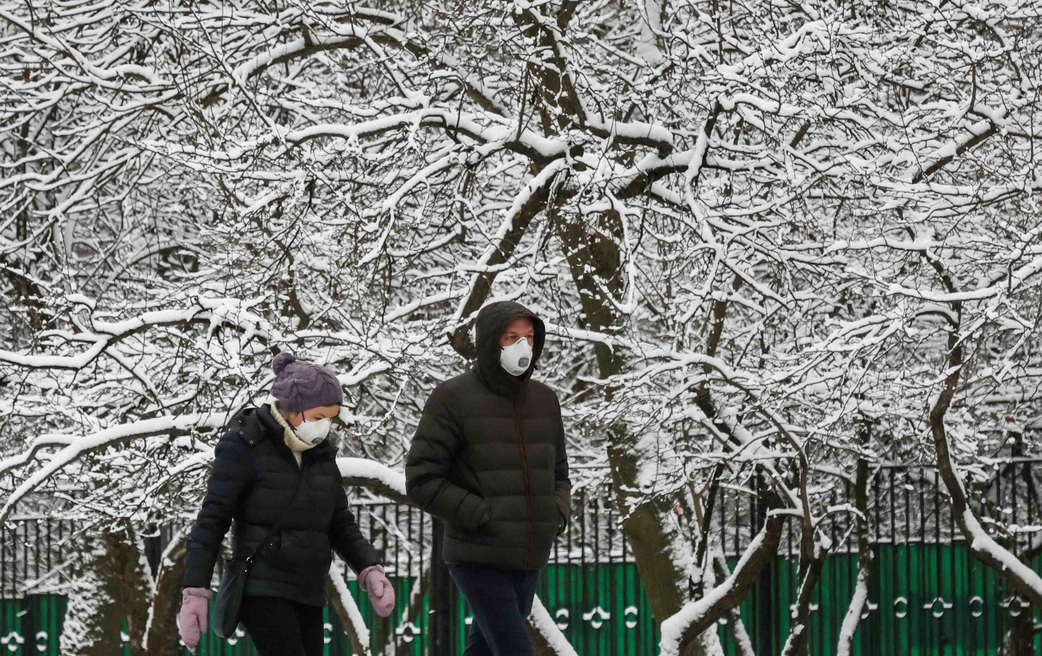 Coronavirus: record de 569 deces en 24 heures en russie