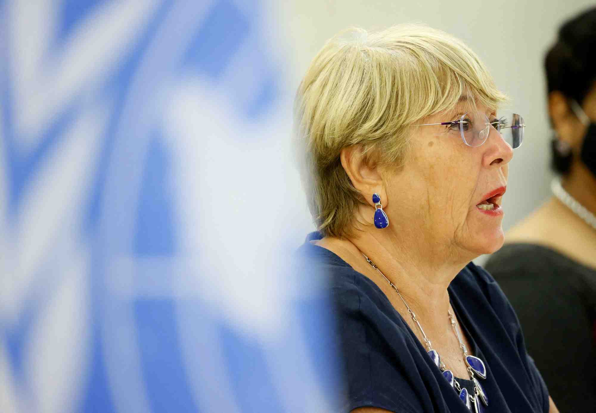 Les bombardements russes en ukraine pourraient etre des "crimes de guerre" estime bachelet (onu)