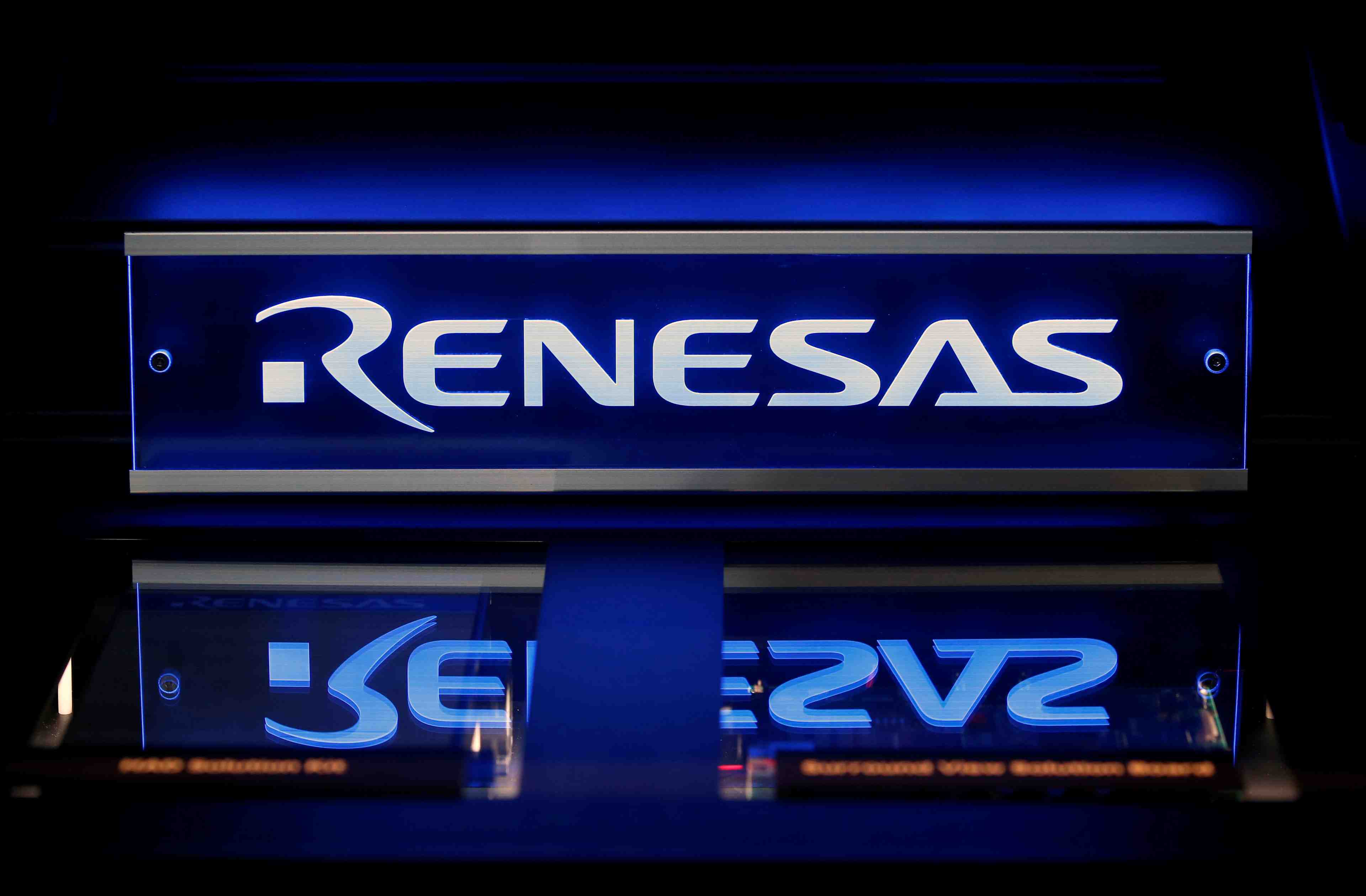 Dialog semiconductor discute de son rachat par renesas