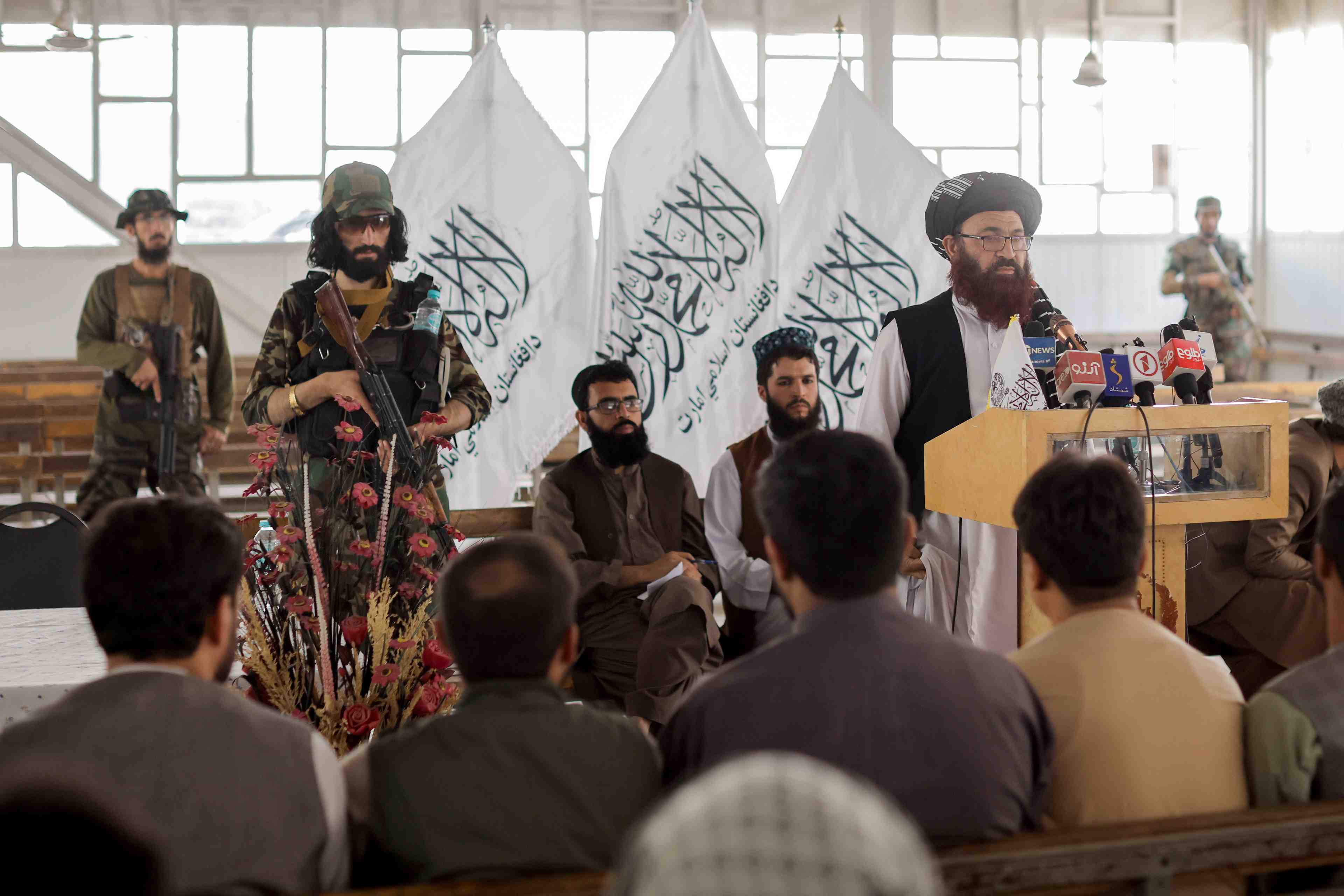 L'afghanistan va de nouveau delivrer des passeports a ses citoyens