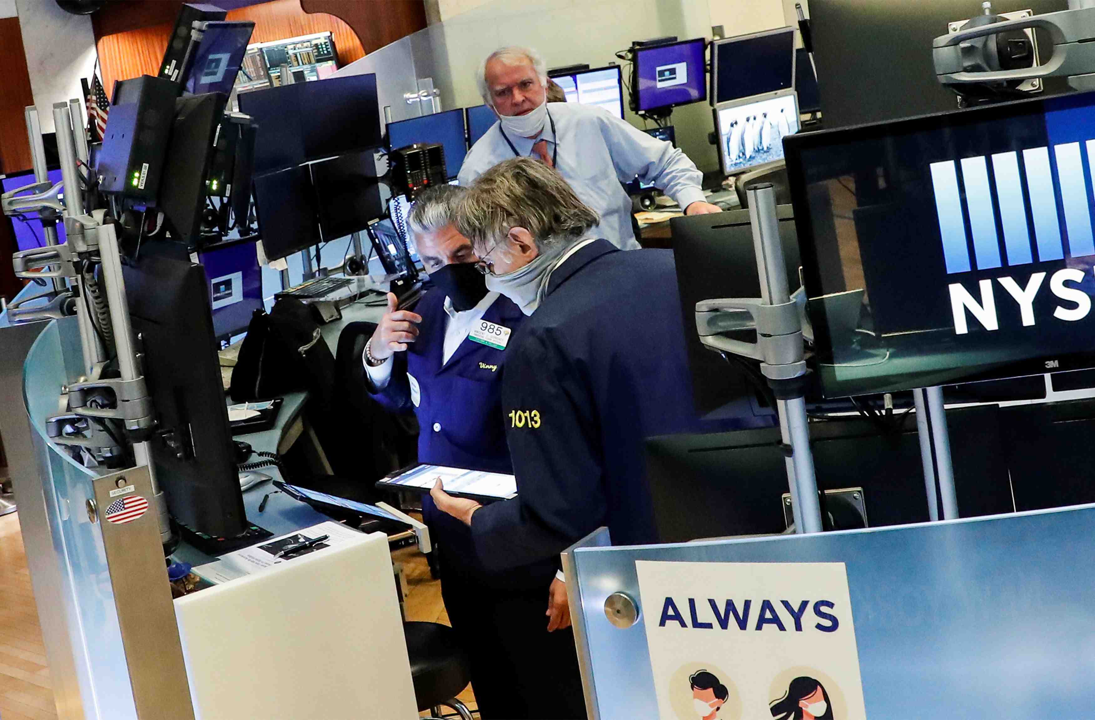 La bourse de new york ouvre sur une note prudente
