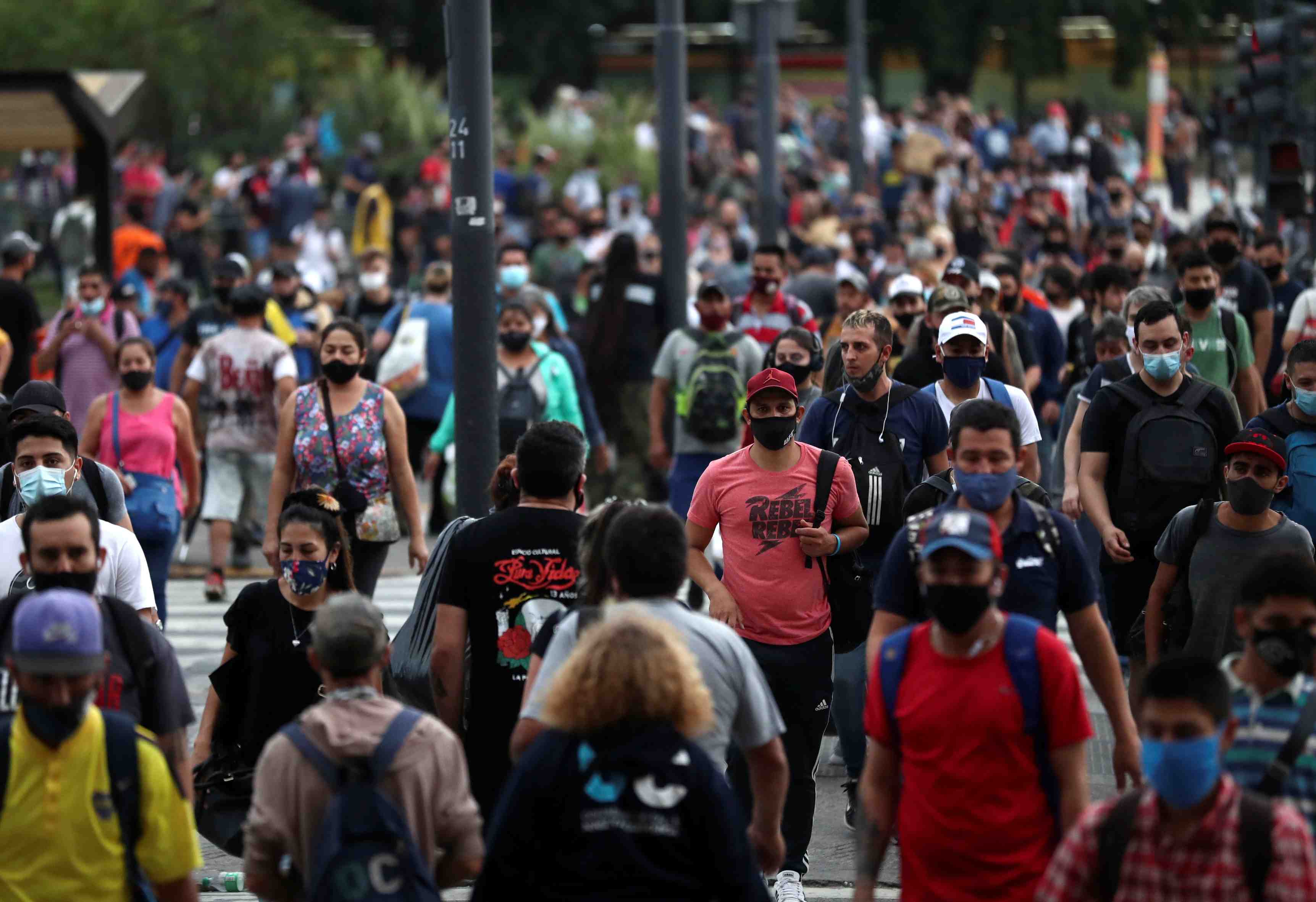 Coronavirus: plus de 80 000 morts en argentine