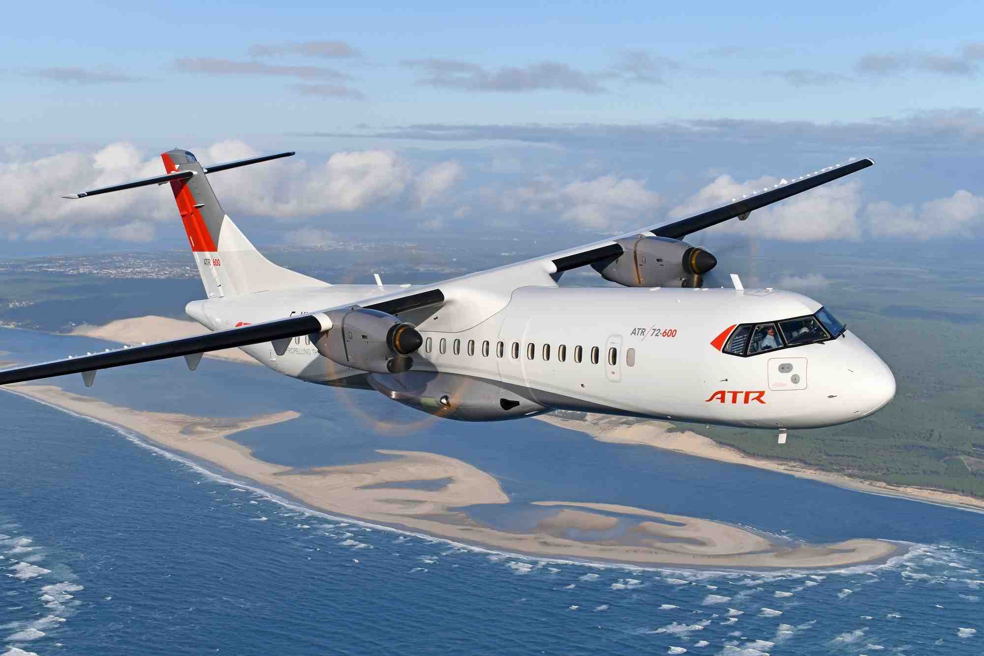 Depuis le début du programme en 1981, ATR a signé 1.825 commandes nettes d'avions (522 ATR 42 et 1.303 ATR 72) et avait livré 1.682 appareils à fin 2023.