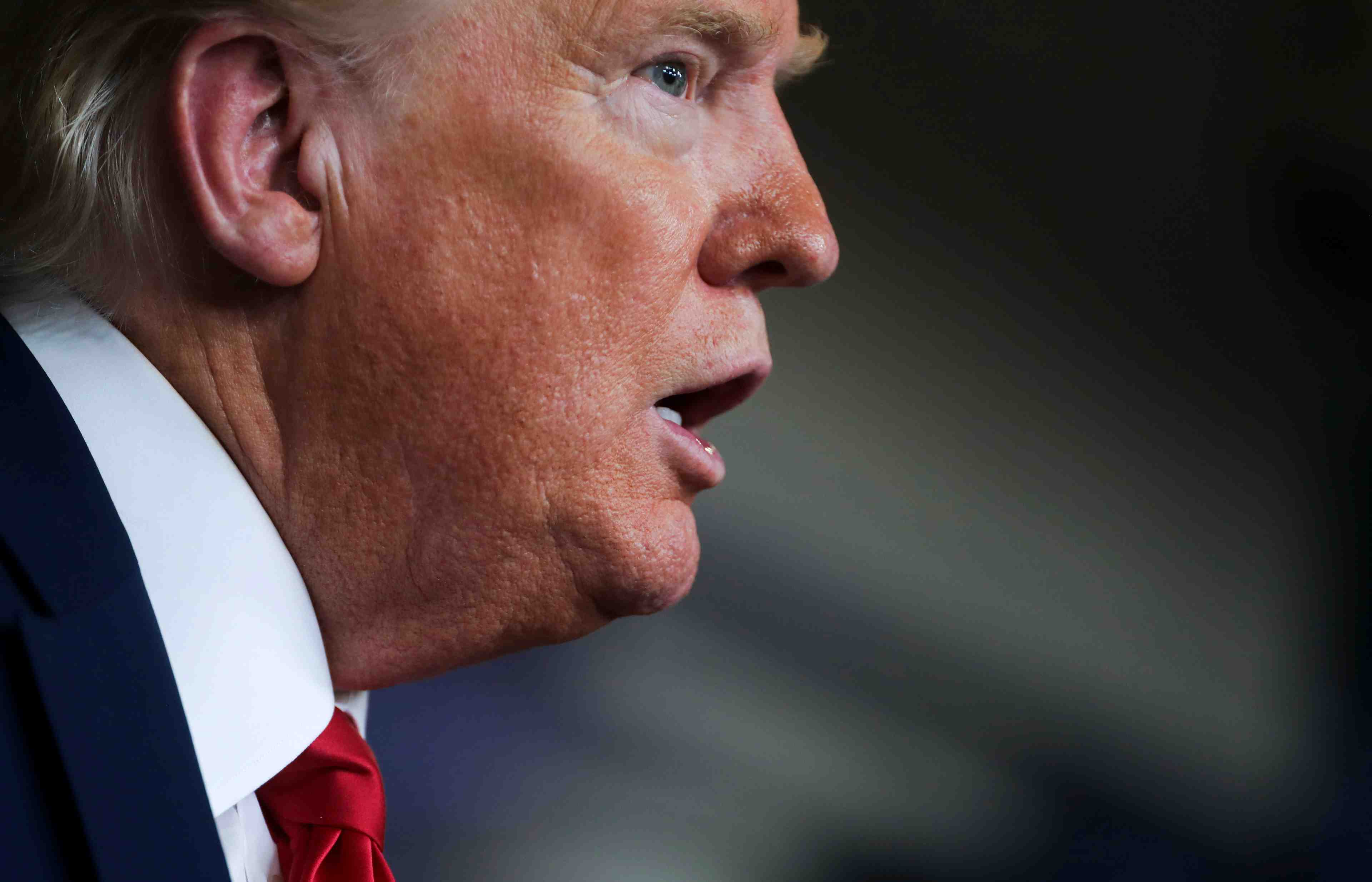 Trump reclame un plan de soutien pour l'industrie petroliere americaine