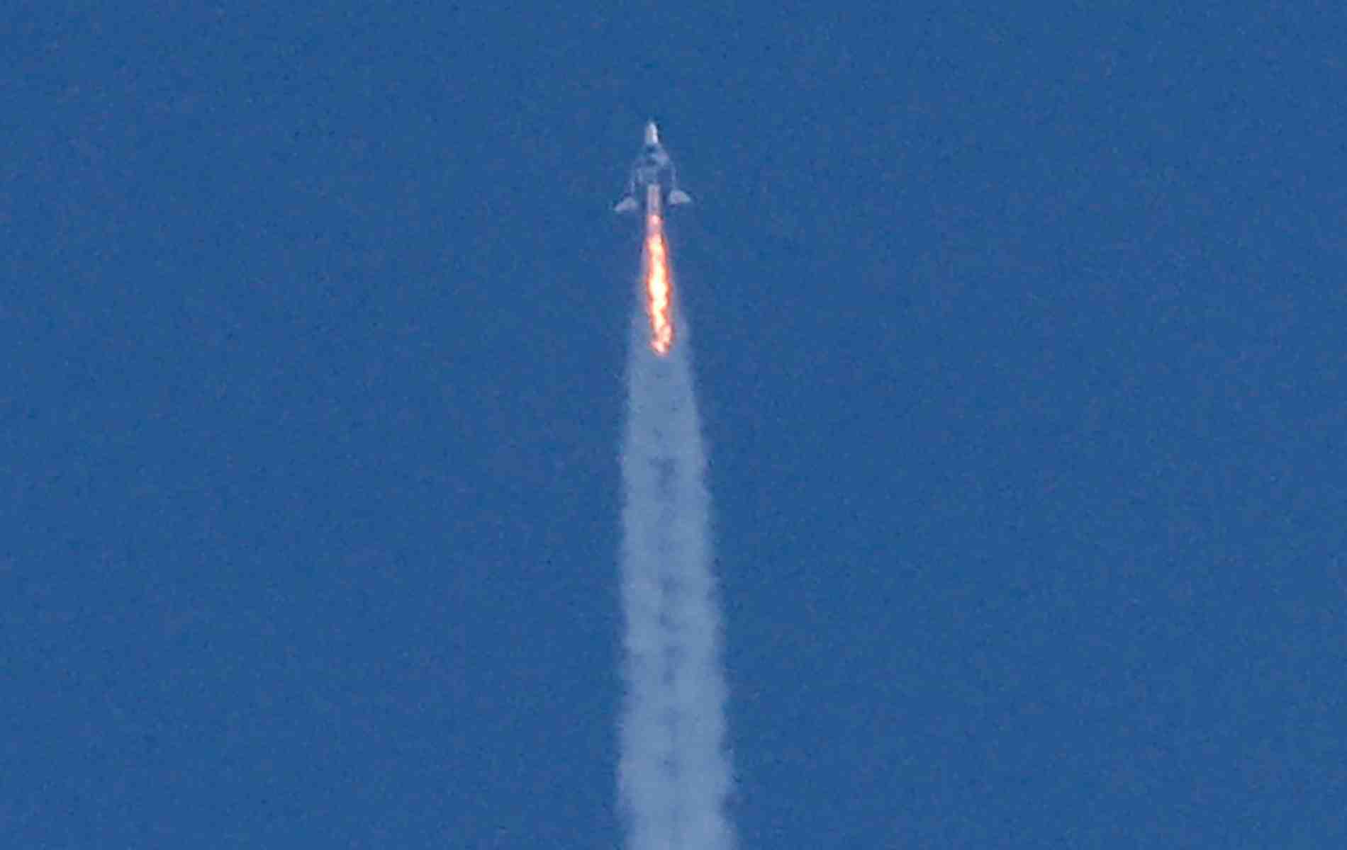 Le Vaisseau VSS Unity de Virgin Galactic lors de son vol avec à son bord le fondateur de l'entreprise, Richard Branson, le 11 juillet 2021.