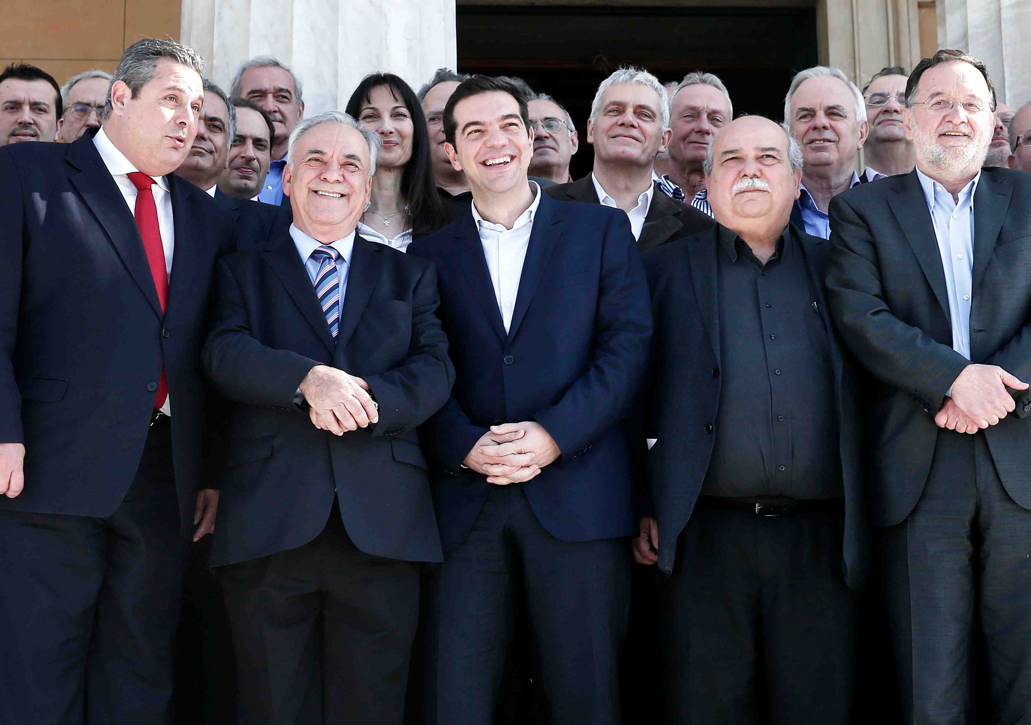 Premieres fissures au sein du gouvernement d'alexis tsipras